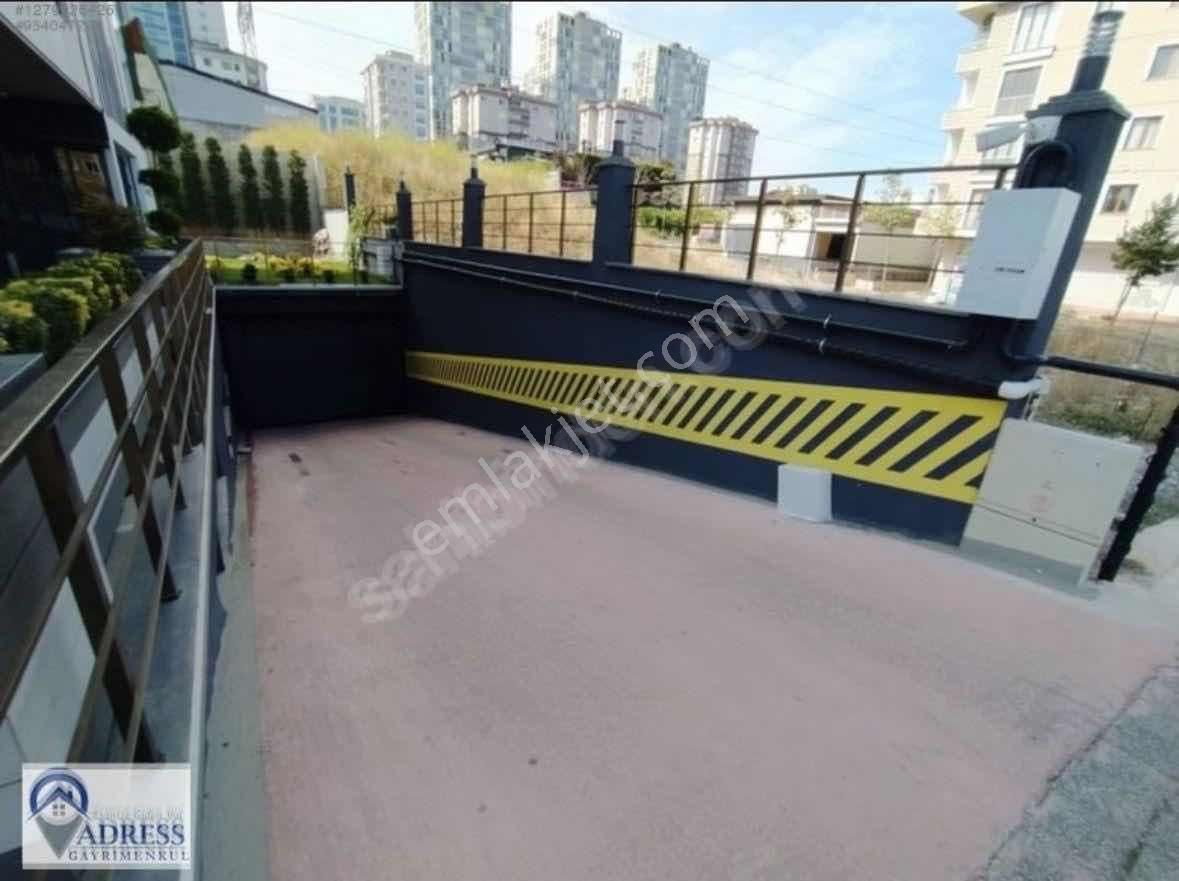 Şerifali'de Hidesıde Resıdence'ta Kiralık 2+1 Ofis - Görsel 17