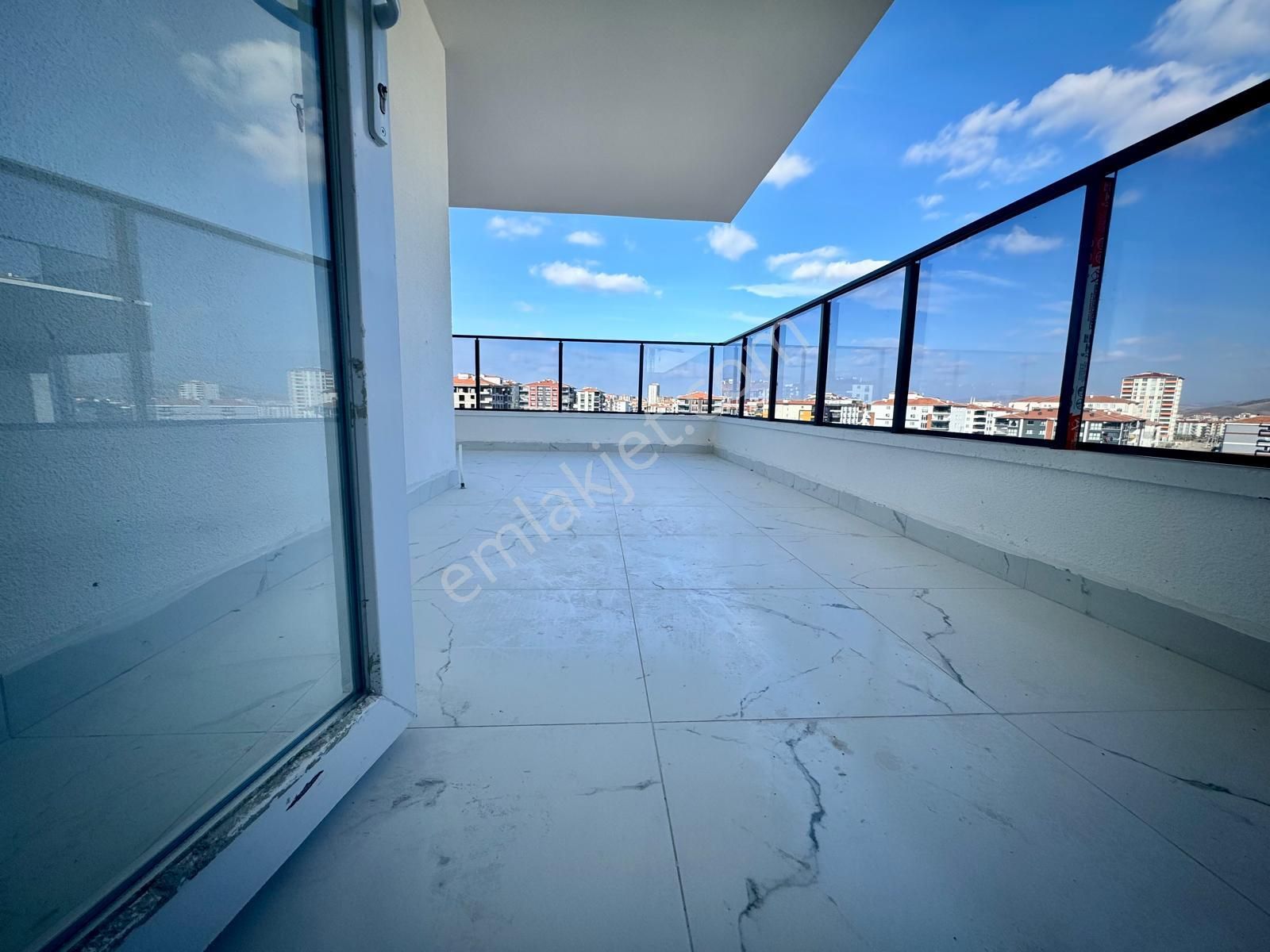 Sincan Yenikentte Satılık 3+1 Sıfır Daire Katta Geniş Kaliteli - Görsel 9