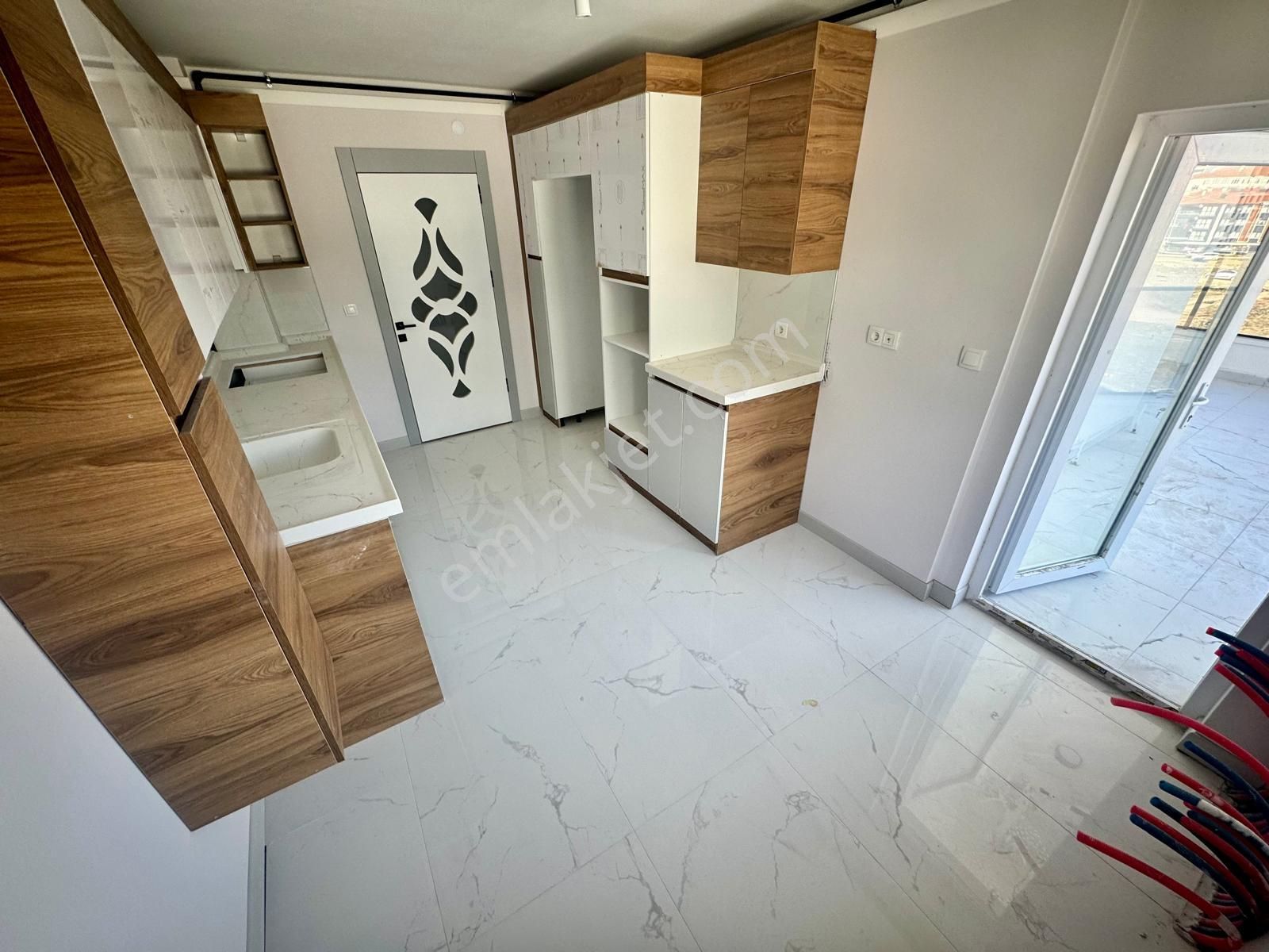 Sincan Yenikentte Satılık 3+1 Sıfır Daire Katta Geniş Kaliteli - Görsel 3