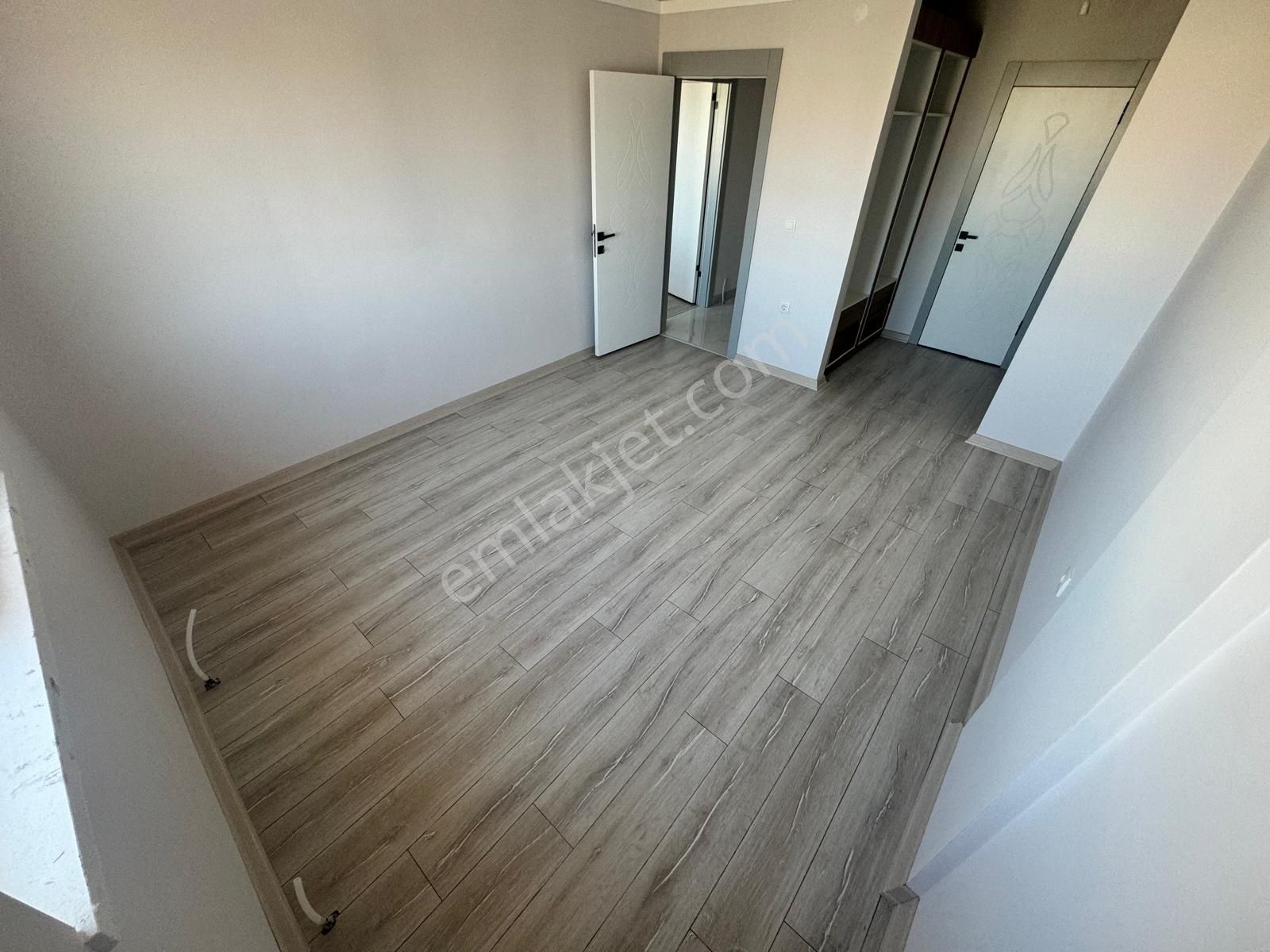 Sincan Yenikentte Satılık 3+1 Sıfır Daire Katta Geniş Kaliteli - Görsel 24