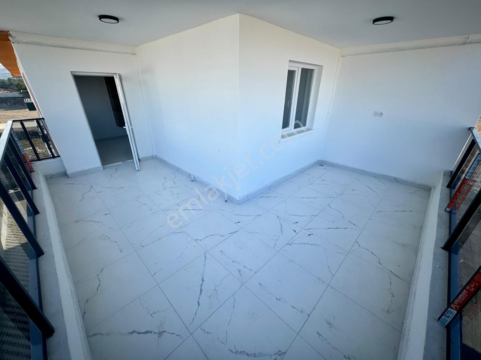 Sincan Yenikentte Satılık 3+1 Sıfır Daire Katta Geniş Kaliteli - Görsel 11