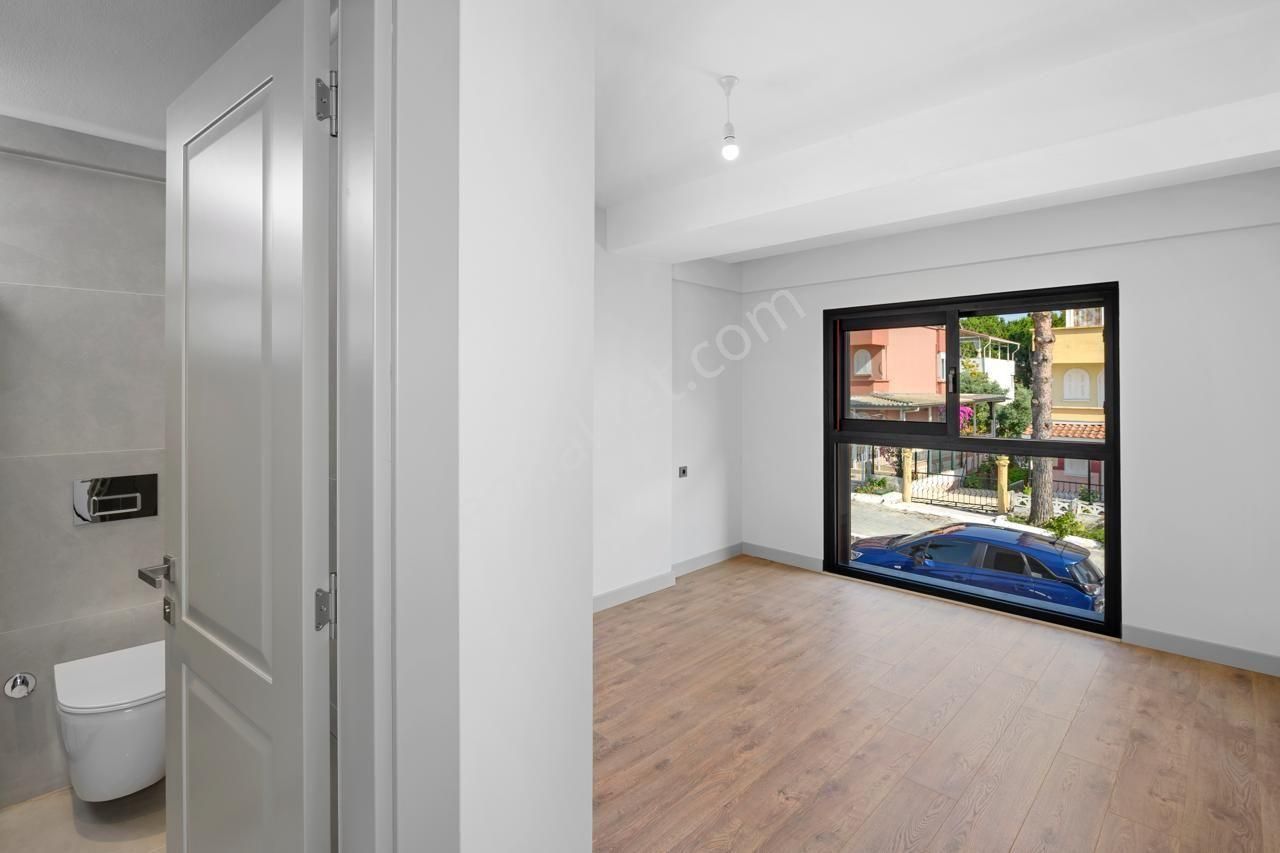 Müstakil Özel Havuzlu Özel Otoparklı Akıllı Son Sistem 4+1 Villalar - Görsel 17