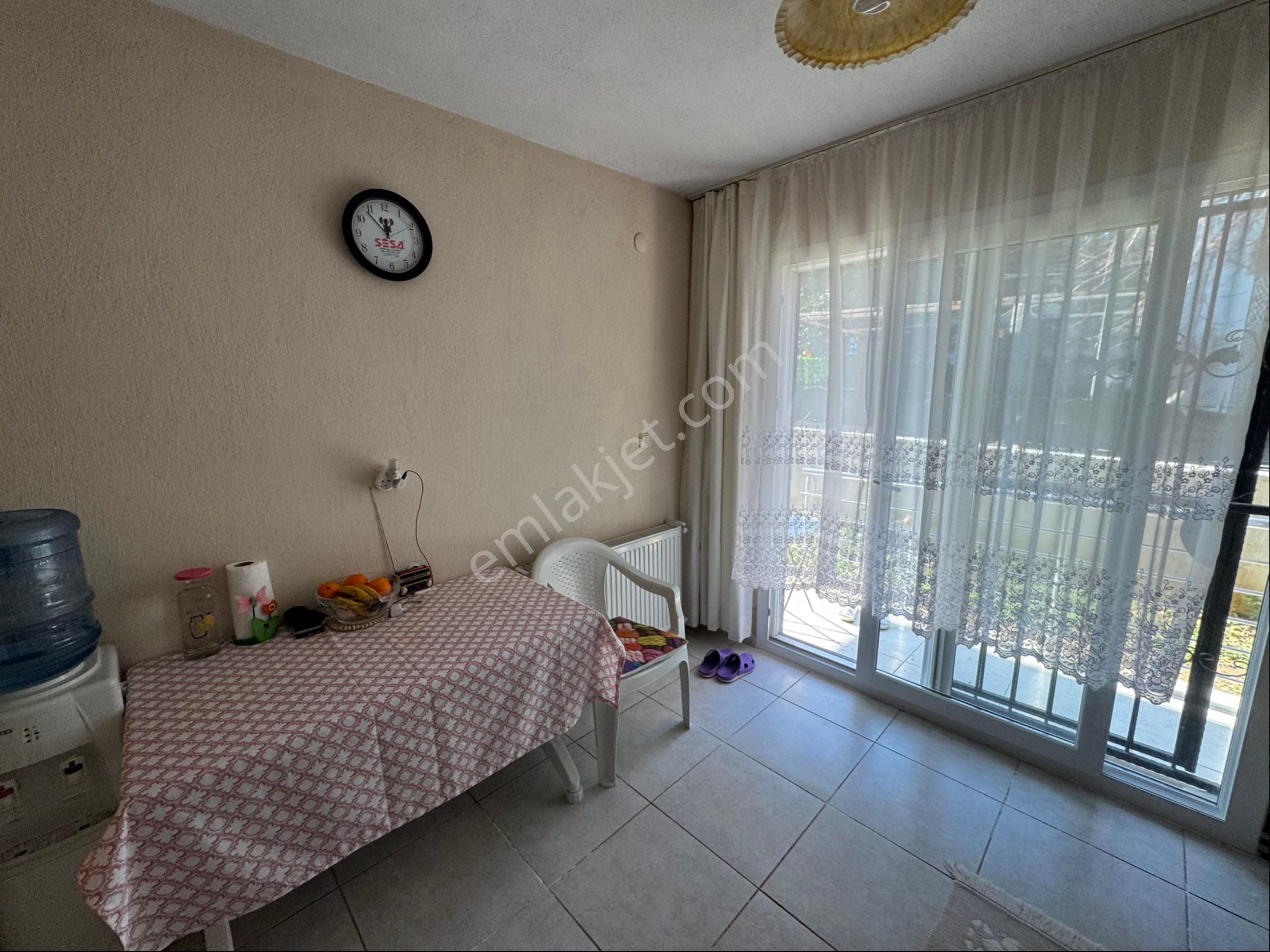 Kuşadası Güzelçamlı'da Satılık Bahçeli 2+1 Ayrı Mutfak Daire - Görsel 7