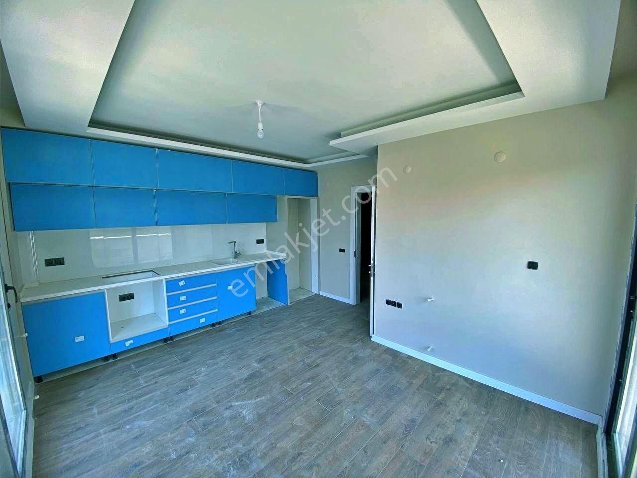 Uytundan Burhaniye Öğretmenlerde Denize 200 Metre 1+1 Daire