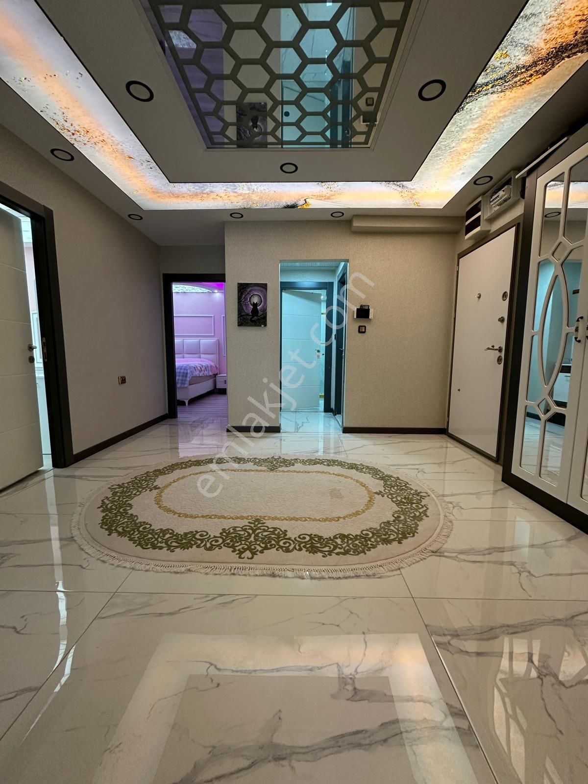 Keçiörende Kat Konumlu Ebeveyn Banyolu Türk Hamamlı 3+1 Daire - Görsel 11