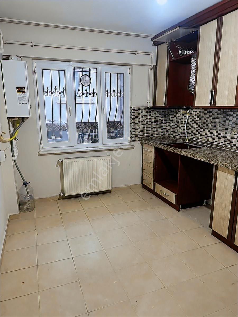 Emek Adnan Menderes Mahallesi Kiralık 3+1 Giriş Kat Daire - Görsel 9