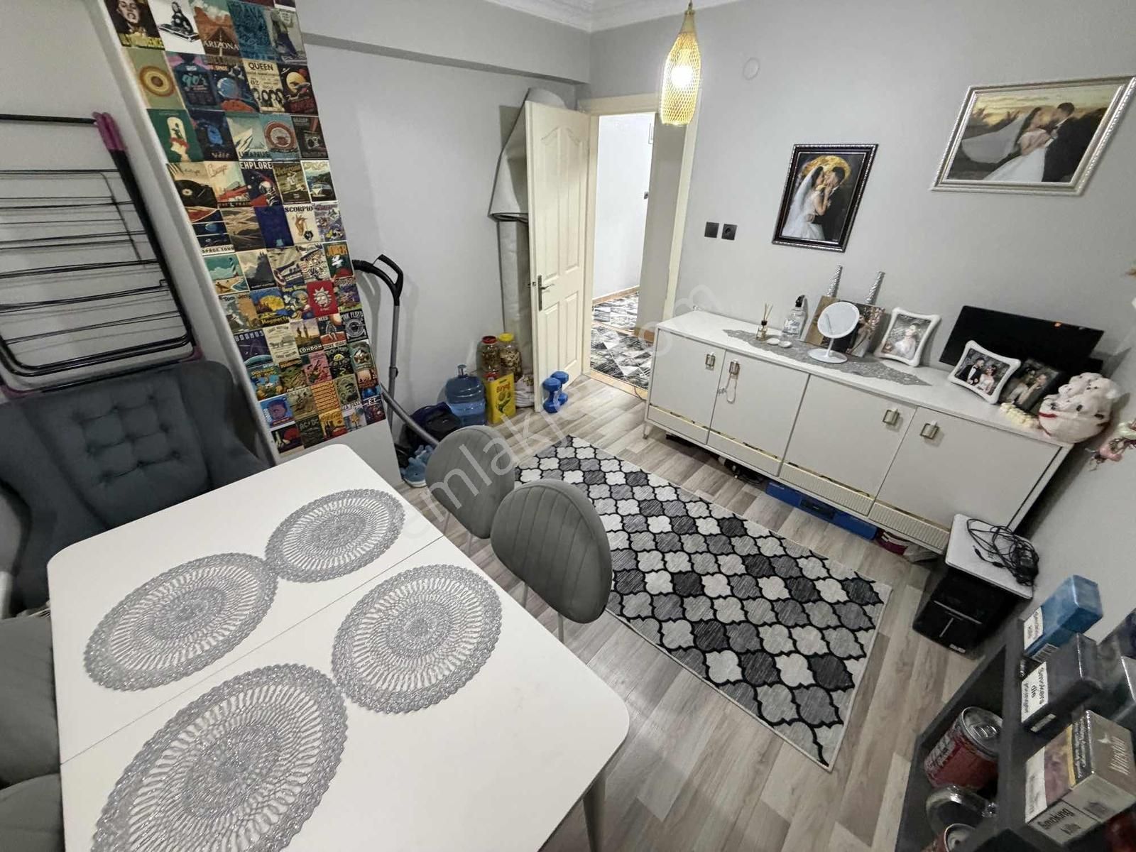 Eminevime Uygun B Cad. Komşu 2+1 75m2 Yüksek Giriş Daire - Görsel 23