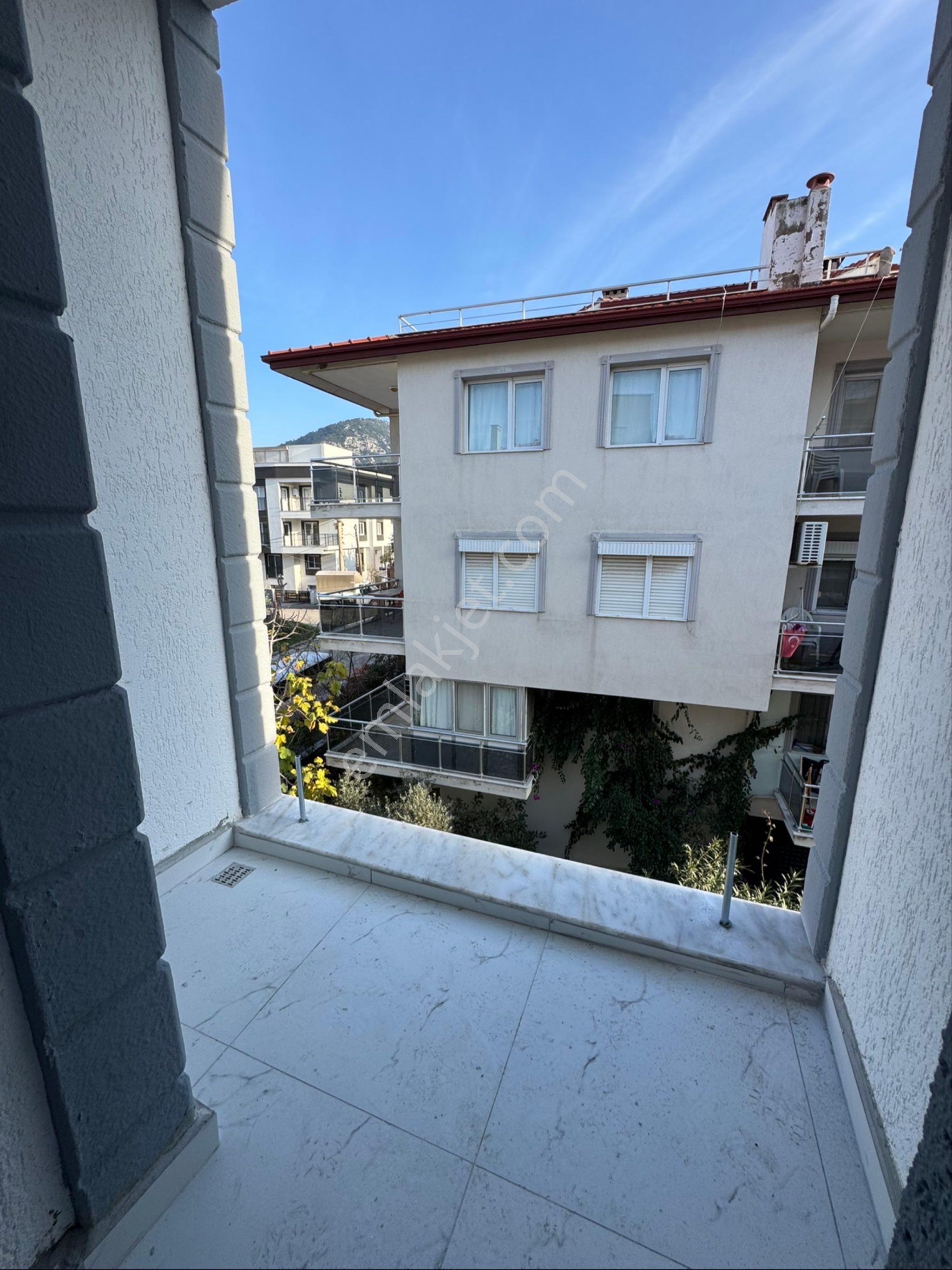 Kuşadası Güzelçamlı'da Satılık Sıfır Yapım 1+1 Asansörlü Daire - Görsel 10