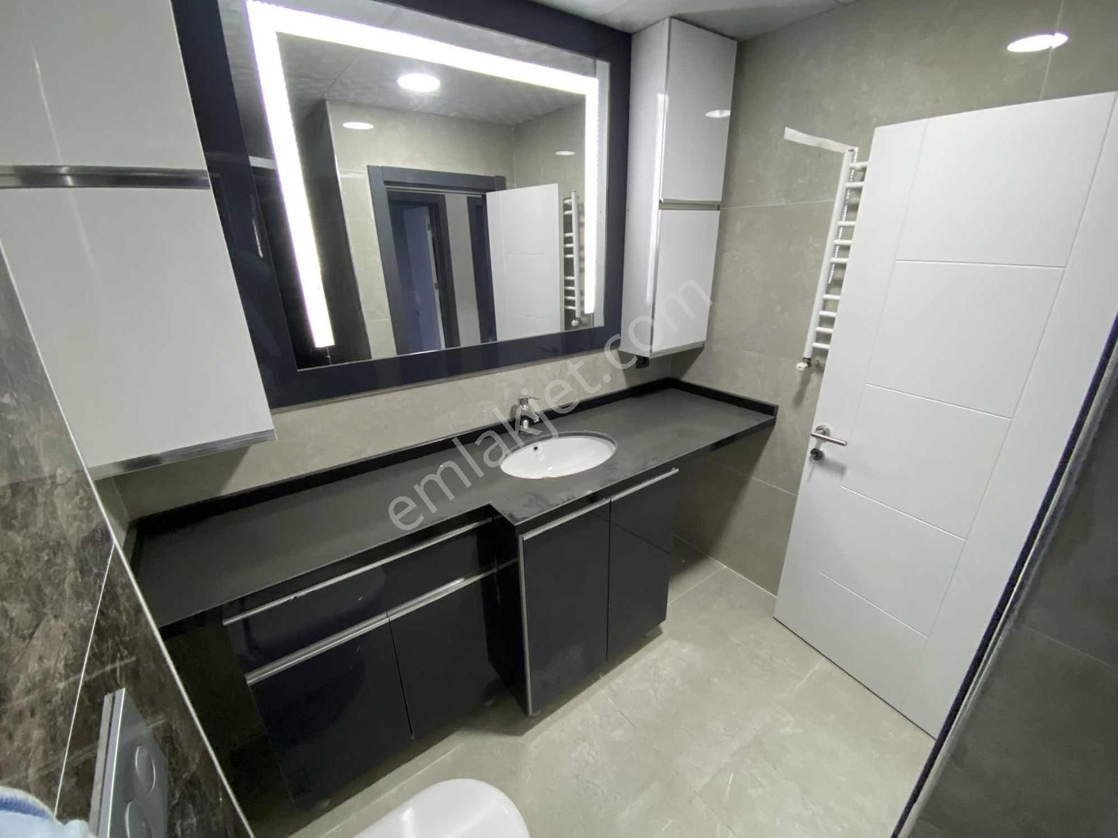 Tuğradan Çobançeşmede Site İçi Lüx Geniş 2+1 Satılık Daireler - Görsel 18