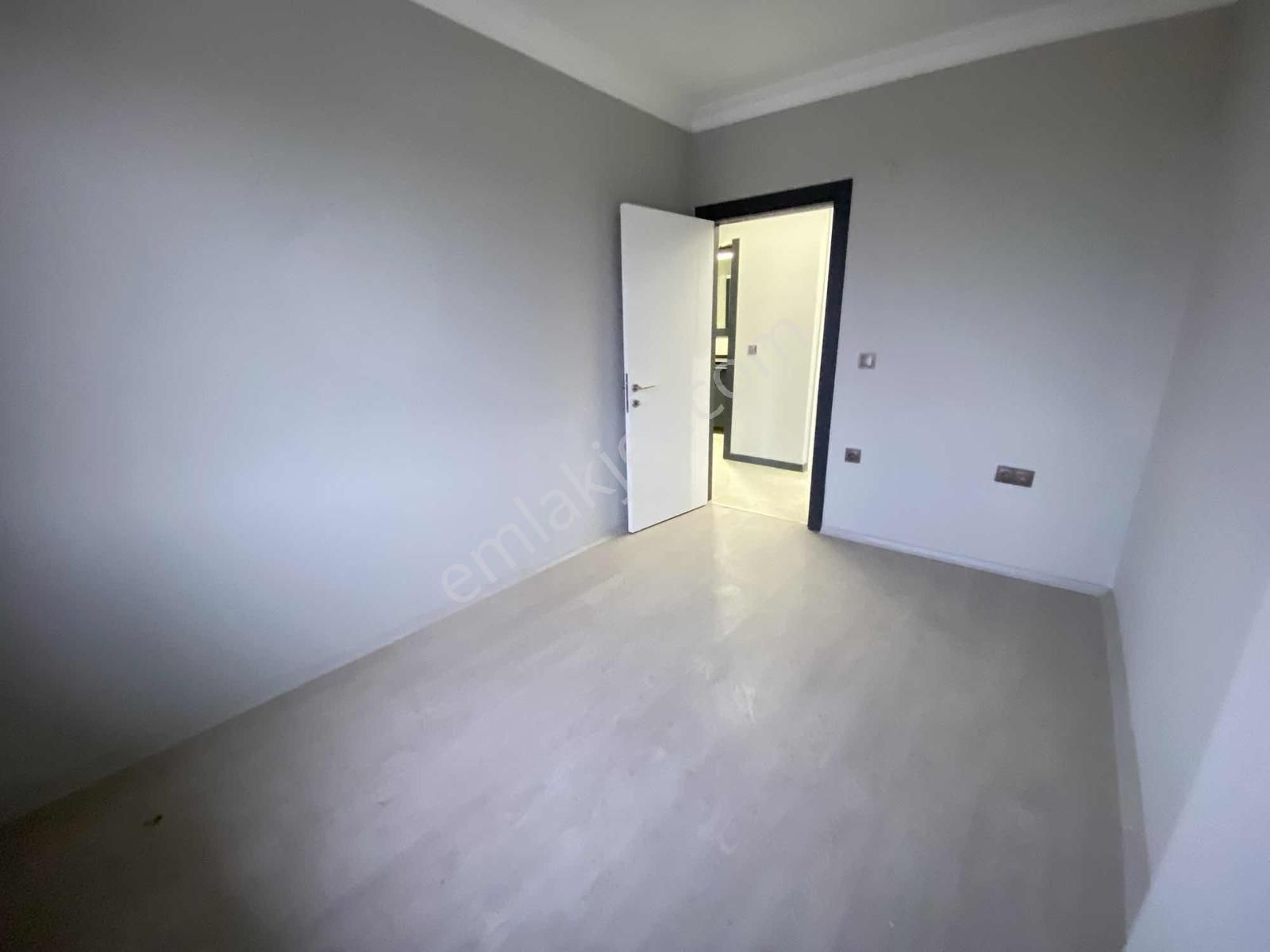 Tuğradan Çobançeşmede Site İçi Lüx Geniş 2+1 Satılık Daireler - Görsel 19