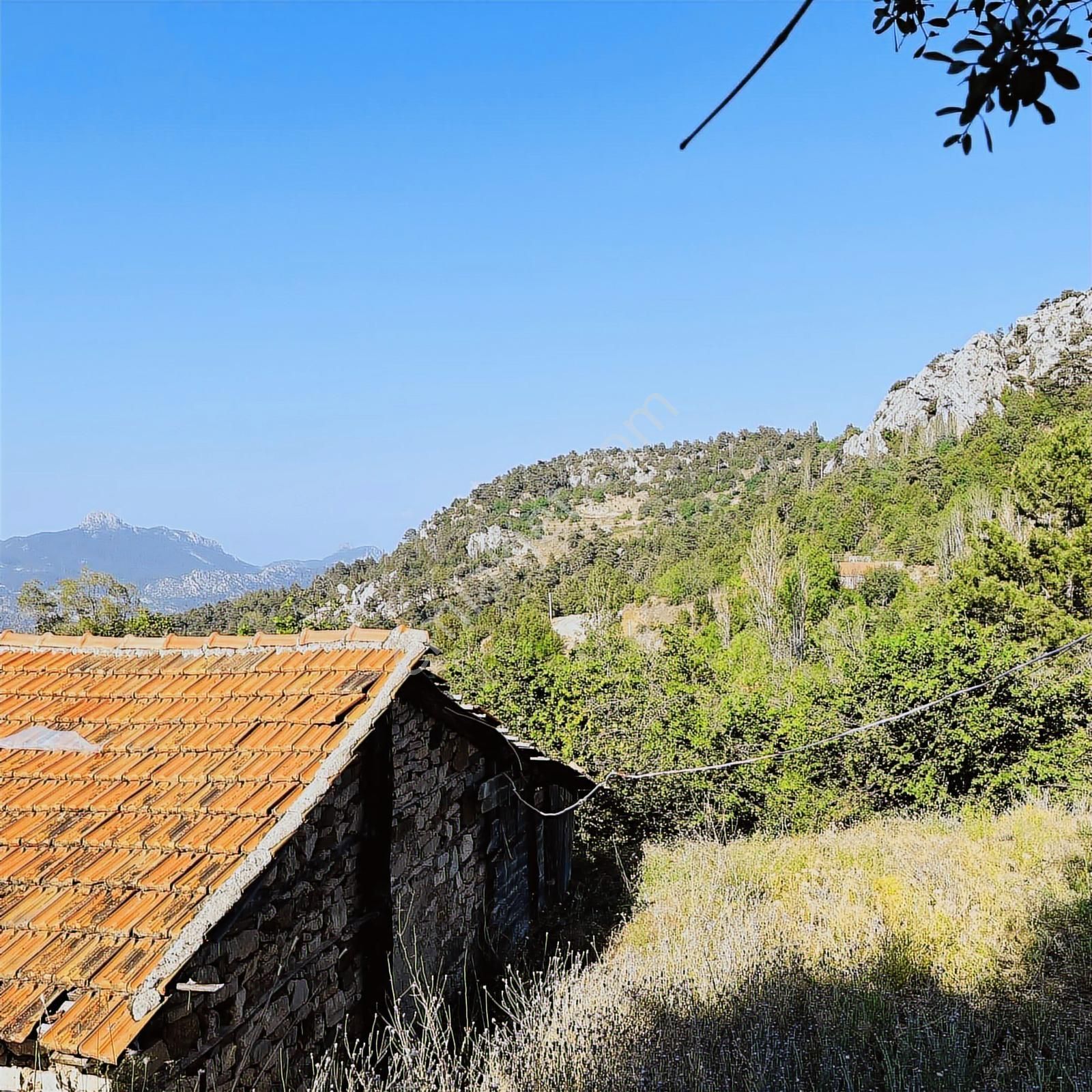 Geyıkbayırın'da Taş Evlı Muhteşem Manzaralı Satılık Arsa - Görsel 4