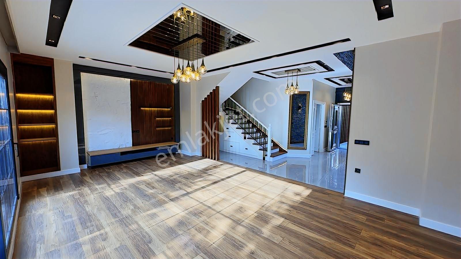 Beylikdüzü Takasa Uygun Havuzlu Bahçeli Satılık Villa - Görsel 29