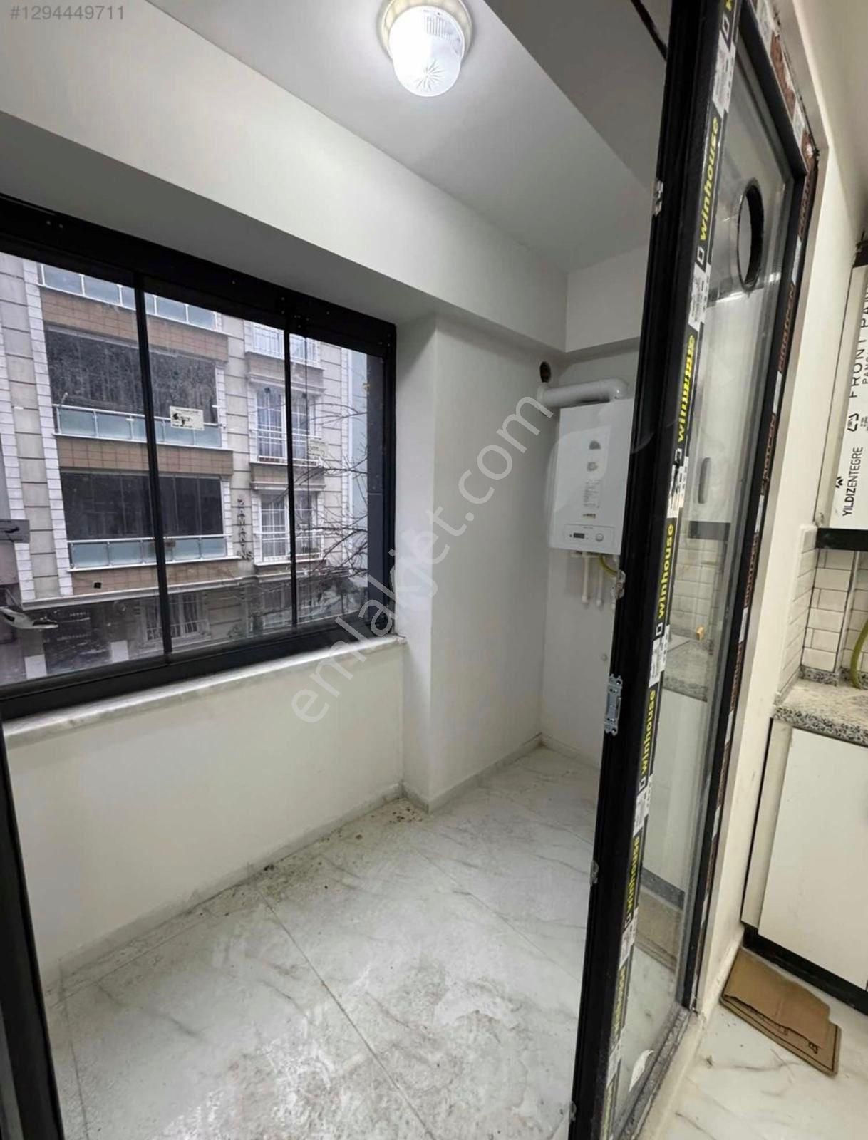 Uğurmumcu Mah Kiralık 2+1 Sıfır Ara Kat Daire 100 M2 - Görsel 2