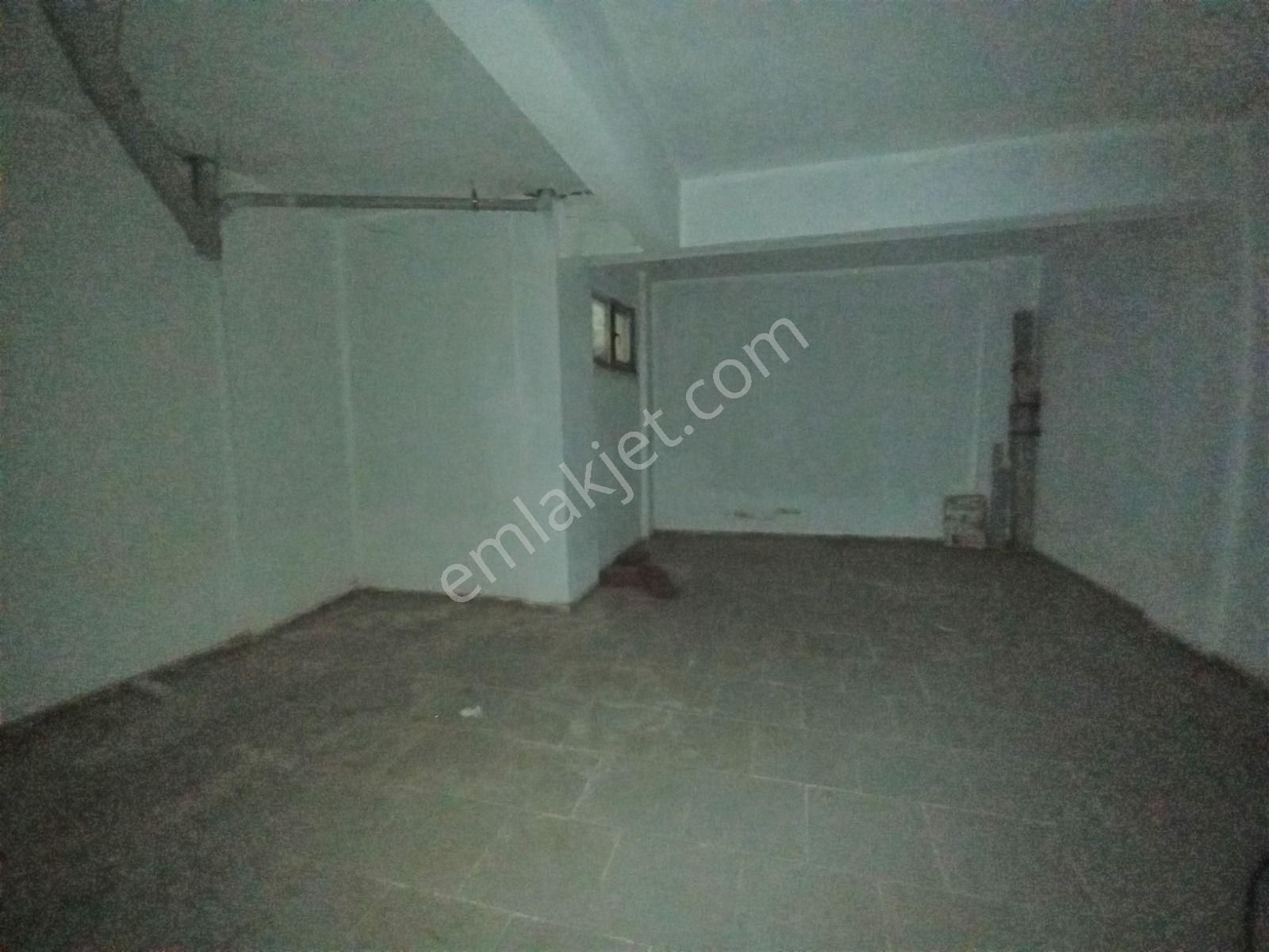 Çanakkale Merkezde Barbaros Mah. Kiralık İşyeri Depolu 160m2 - Görsel 14