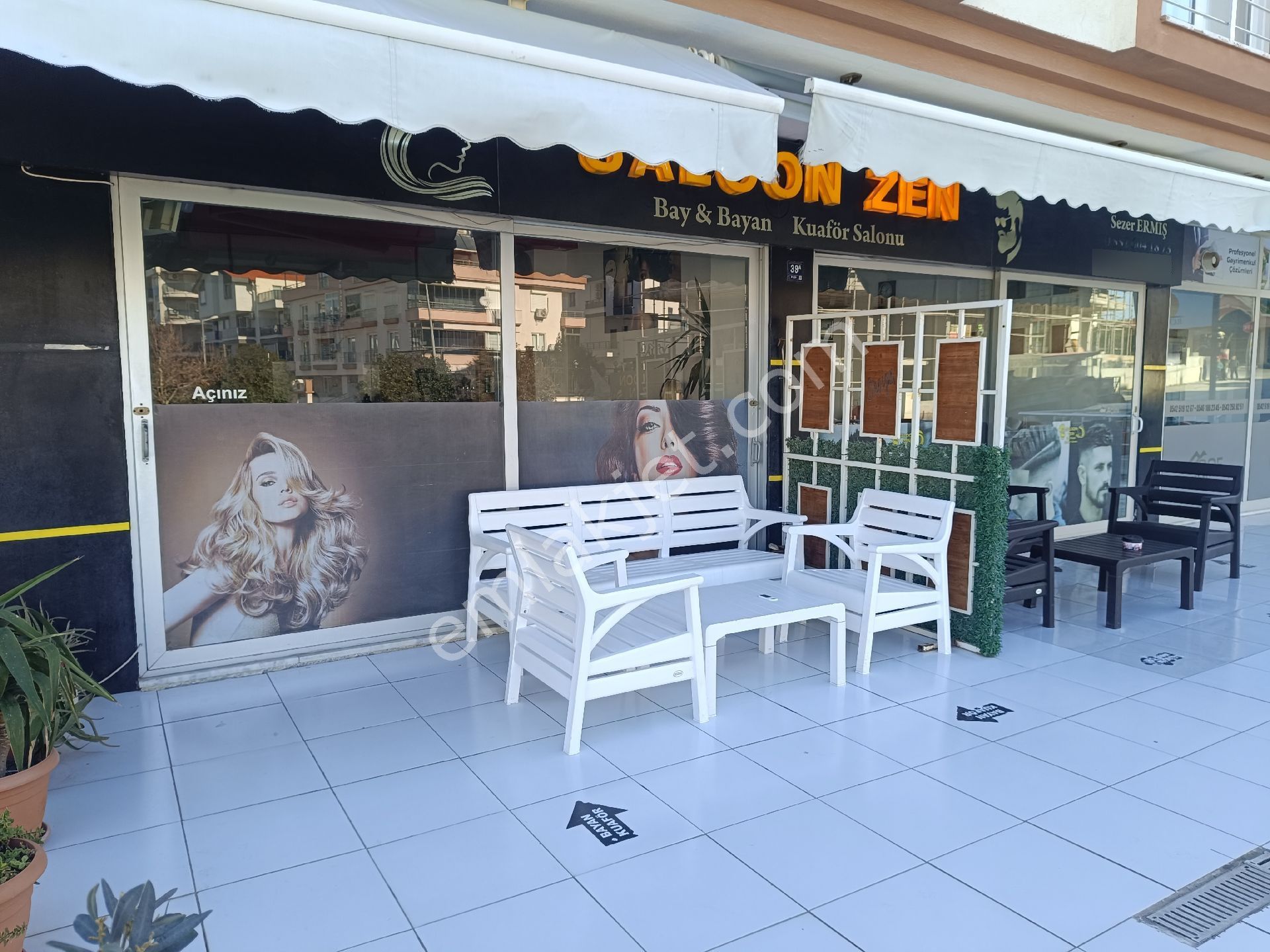 Cadde Cepheli Geniş Verandalı Dükkan - Görsel 22