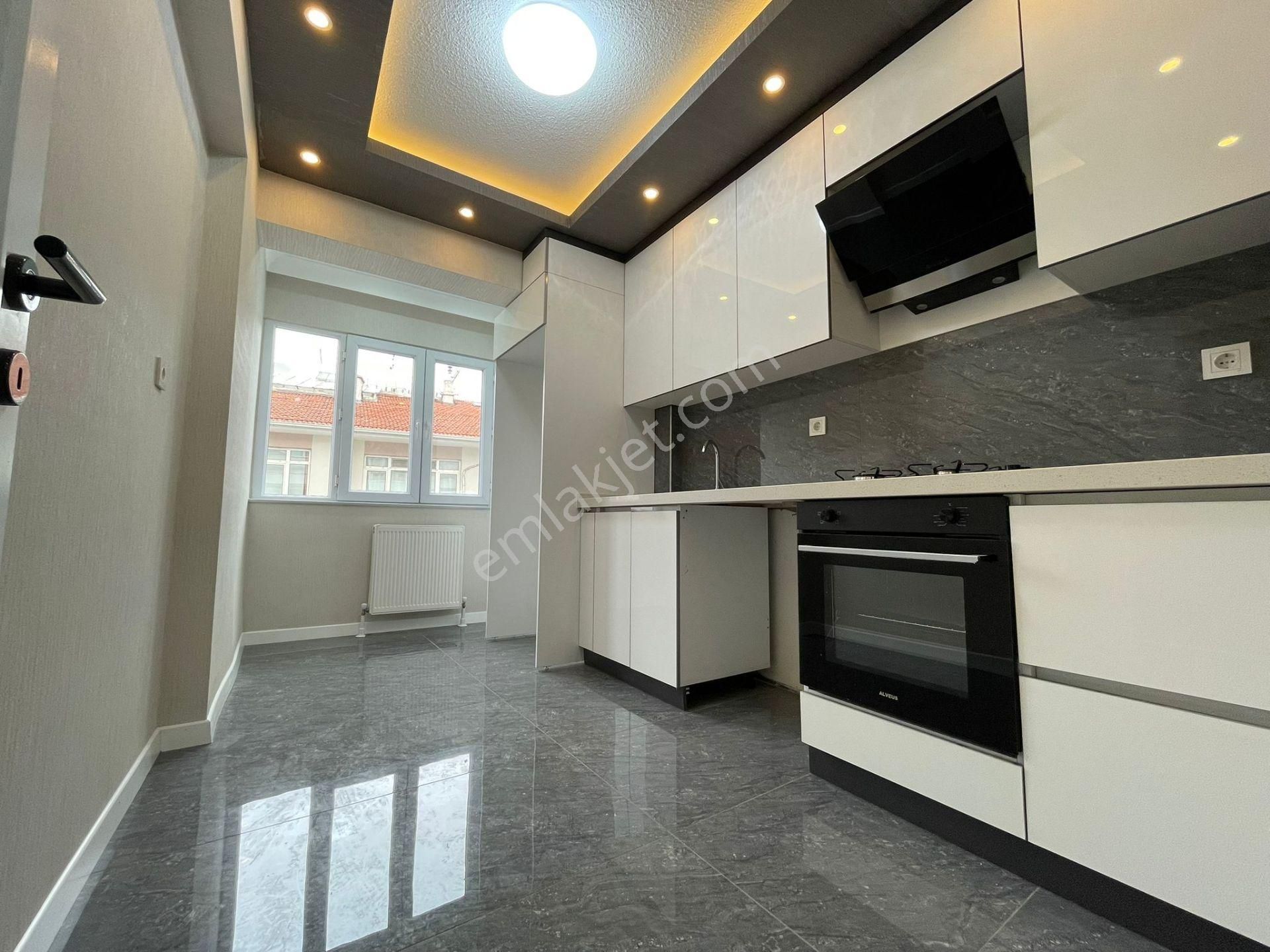 Aşağı Eğlence'de Full Yapılı 3+1 Daire!