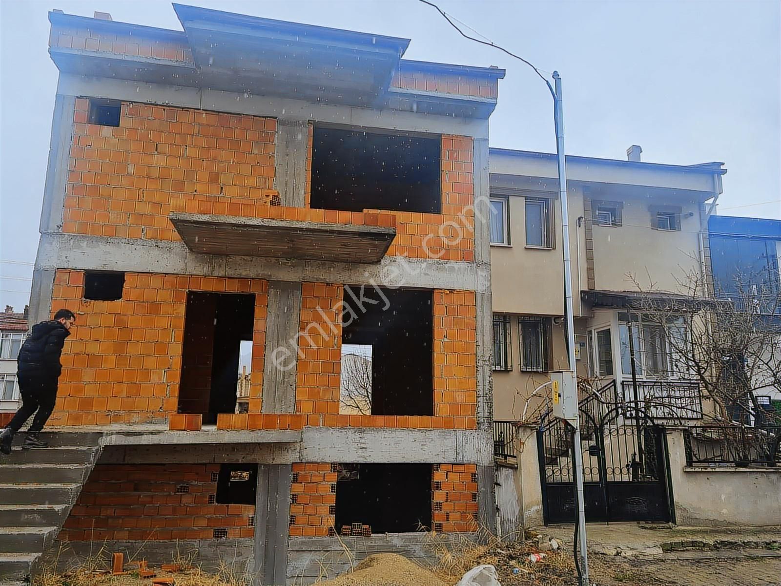 Sağlam Emlaktan Uydukent Osmangazide Satılık Bina - Görsel 11