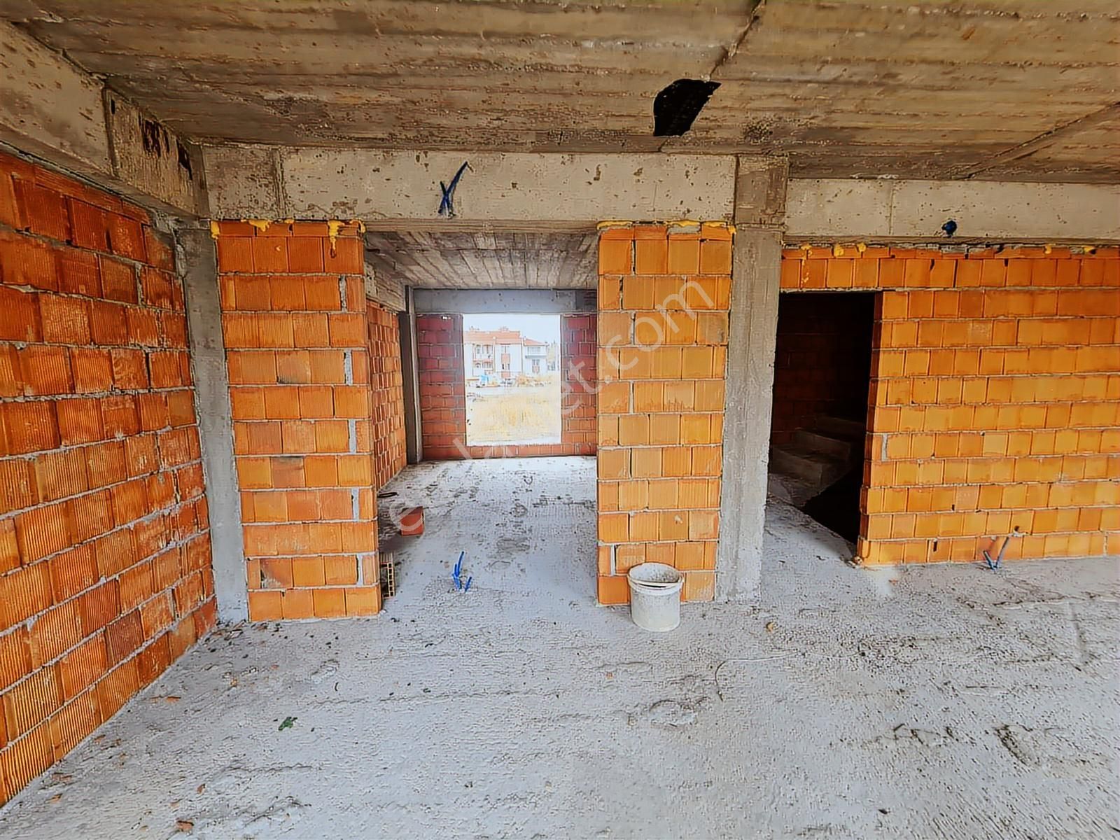 Sağlam Emlaktan Uydukent Osmangazide Satılık Bina - Görsel 3