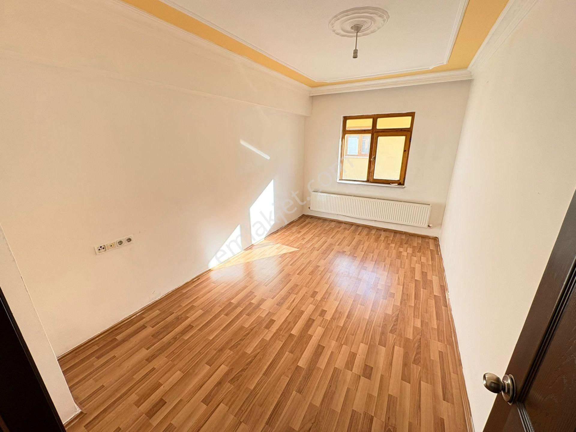 İmaremlak2'den Saray Tam Merkezde 4+1 180m2 Geniş Kiralık Daire - Görsel 33