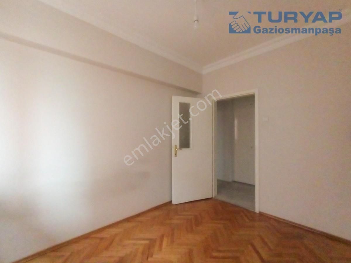 Bahçelievler 3. Cadde’de Otoparklı, Düşük Aidatlı Ve Çok Merkezi - Görsel 12