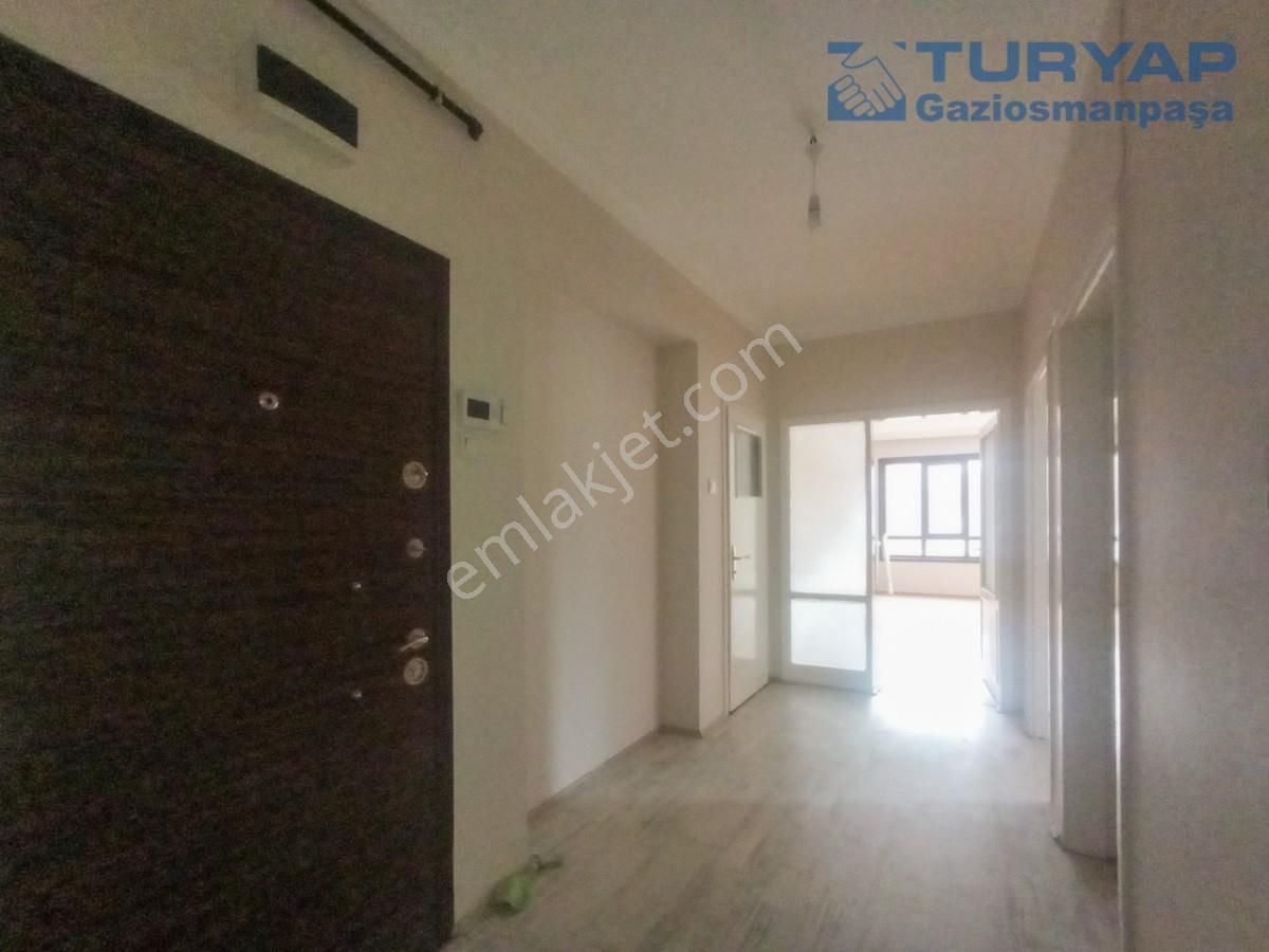 Bahçelievler 3. Cadde’de Otoparklı, Düşük Aidatlı Ve Çok Merkezi - Görsel 17