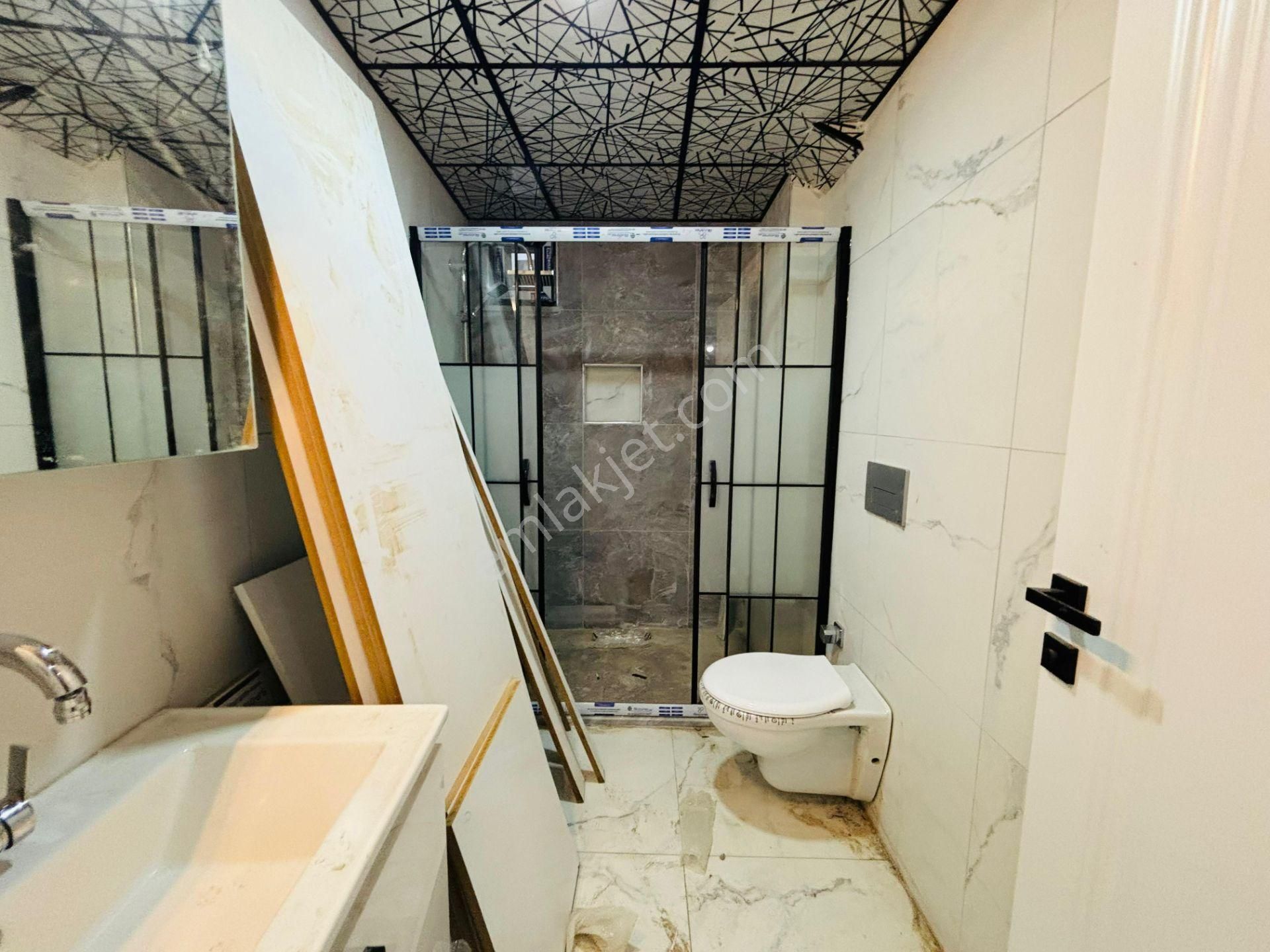 Güven'den Avm Bölgesinde Cadde Üstü Ön Cephe İskanlı 2+1 Daire - Görsel 18