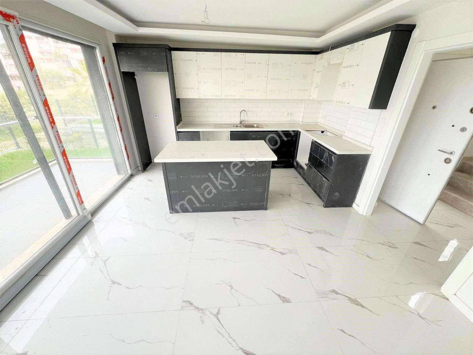 Aygülden Bir Kaçmaz Fırsat Daha Pelitköy'de Sıfır Nezih Site İçi Muhteşem Deniz Mnz 4+1satılık Villa - Görsel 2