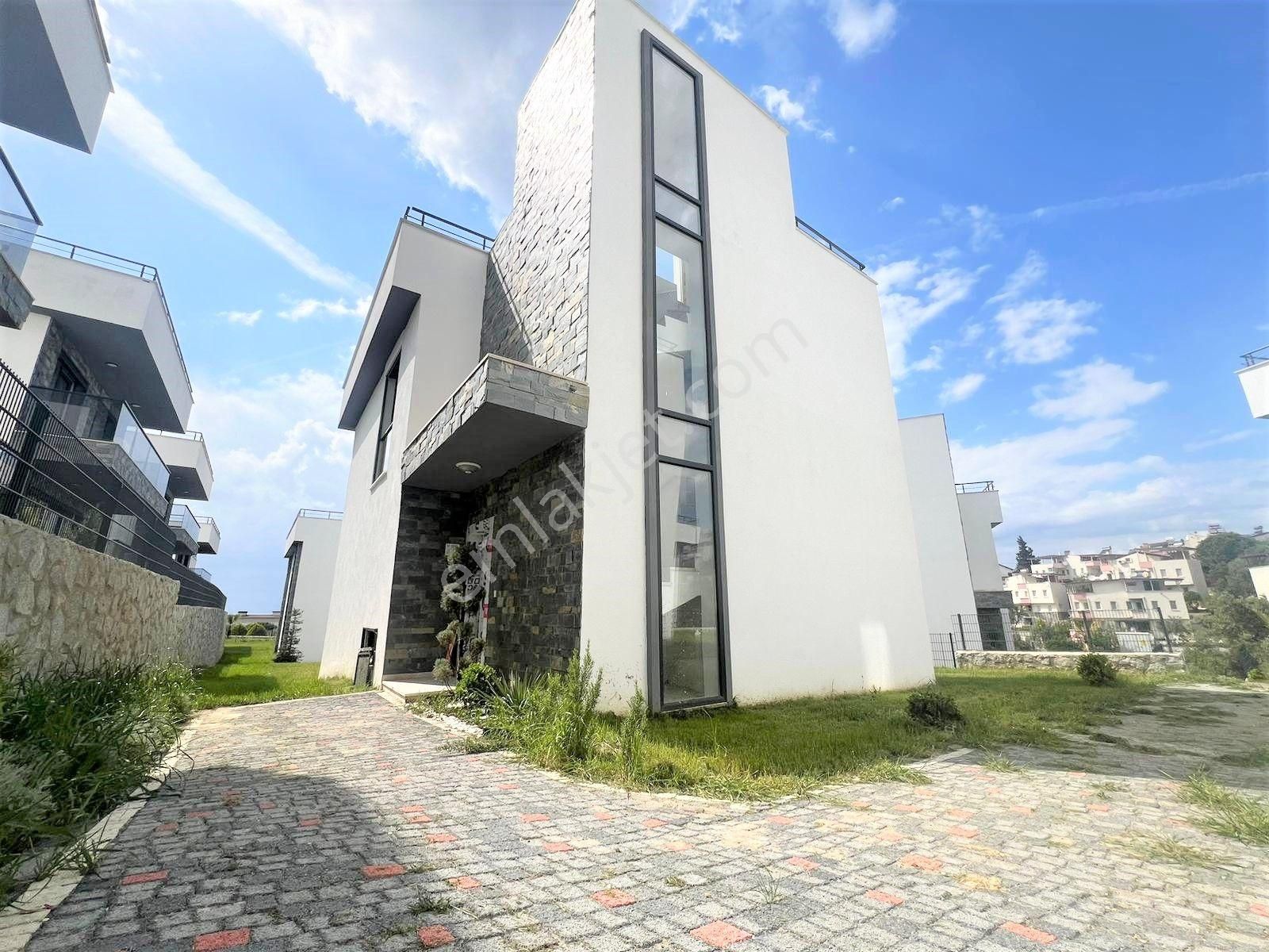 Aygülden Bir Kaçmaz Fırsat Daha Pelitköy'de Sıfır Nezih Site İçi Muhteşem Deniz Mnz 4+1satılık Villa - Görsel 35