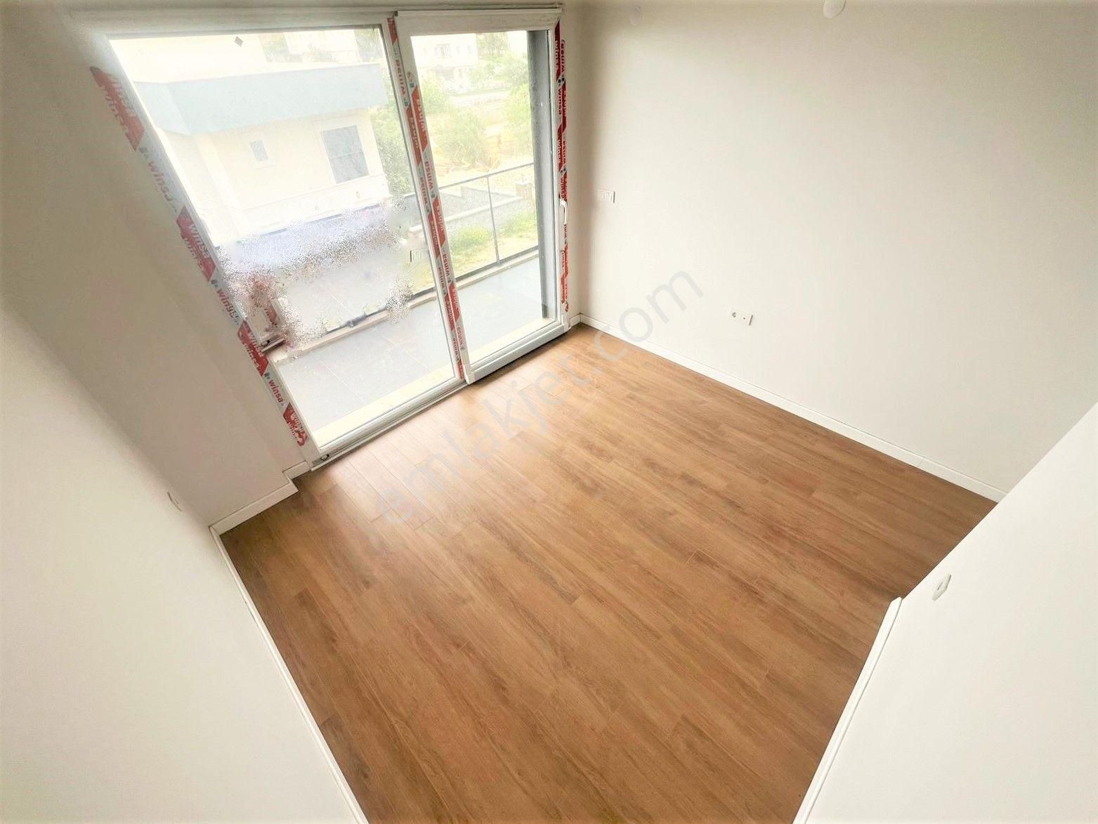 Aygülden Bir Kaçmaz Fırsat Daha Pelitköy'de Sıfır Nezih Site İçi Muhteşem Deniz Mnz 4+1satılık Villa - Görsel 11