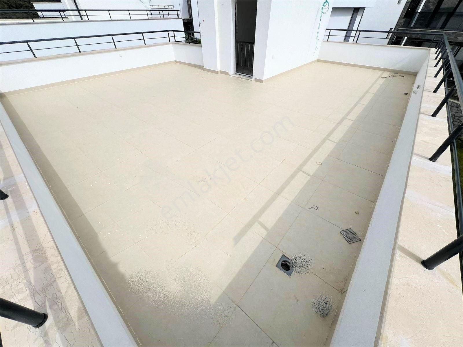 Aygülden Bir Kaçmaz Fırsat Daha Pelitköy'de Sıfır Nezih Site İçi Muhteşem Deniz Mnz 4+1satılık Villa - Görsel 31