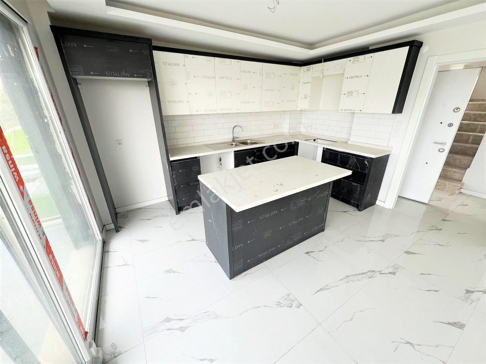 Aygülden Bir Kaçmaz Fırsat Daha Pelitköy'de Sıfır Nezih Site İçi Muhteşem Deniz Mnz 4+1satılık Villa - Görsel 6