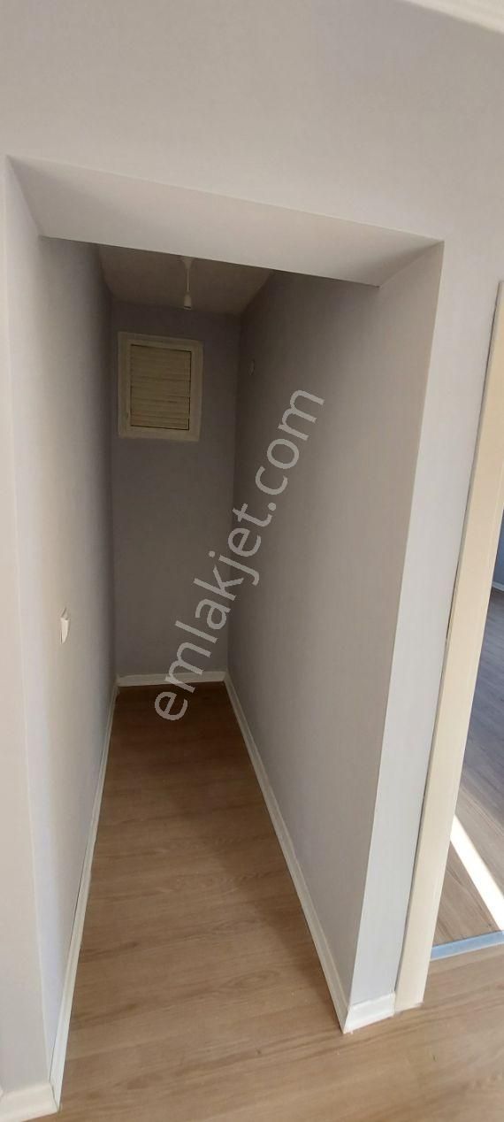 Camili Mahallesinde Site İçerisinde 3+1 Geniş Daire - Görsel 11