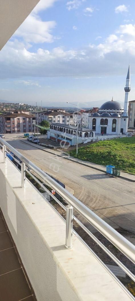 Camili Mahallesinde Site İçerisinde 3+1 Geniş Daire - Görsel 18