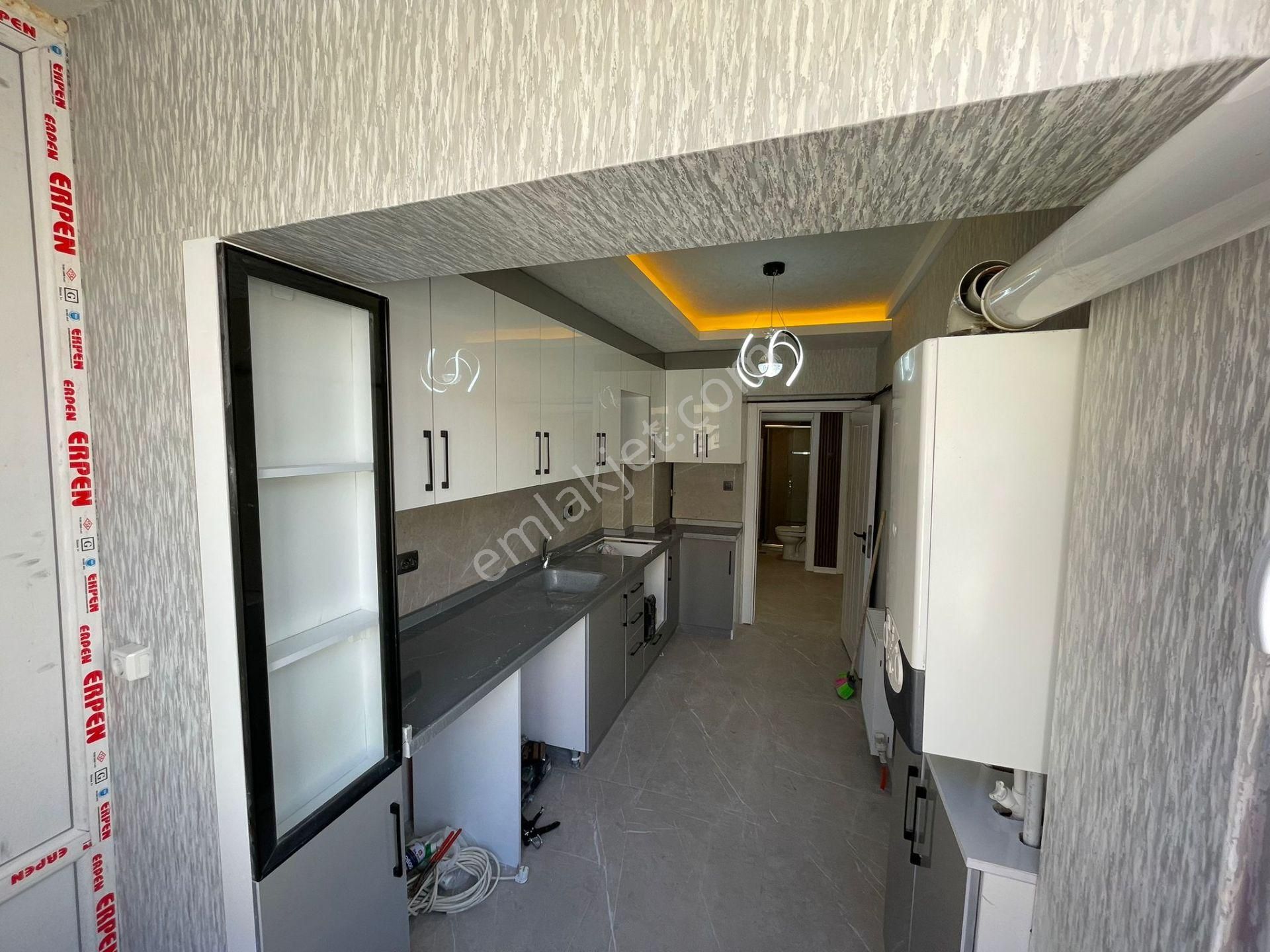 Esertepe Mahallesi'nde Full Yapılı Ön Cephe 3+1 Daire! - Görsel 4