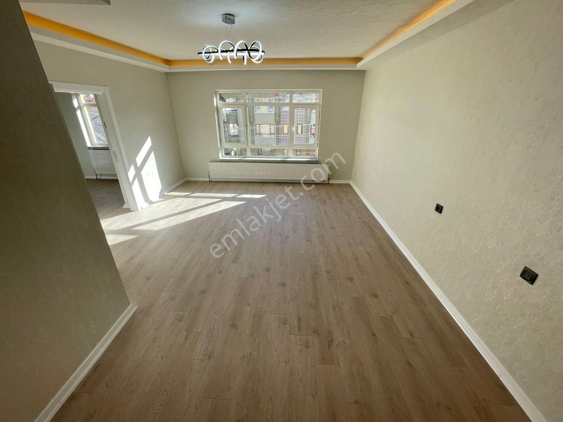 Esertepe Mahallesi'nde Full Yapılı Ön Cephe 3+1 Daire! - Görsel 5