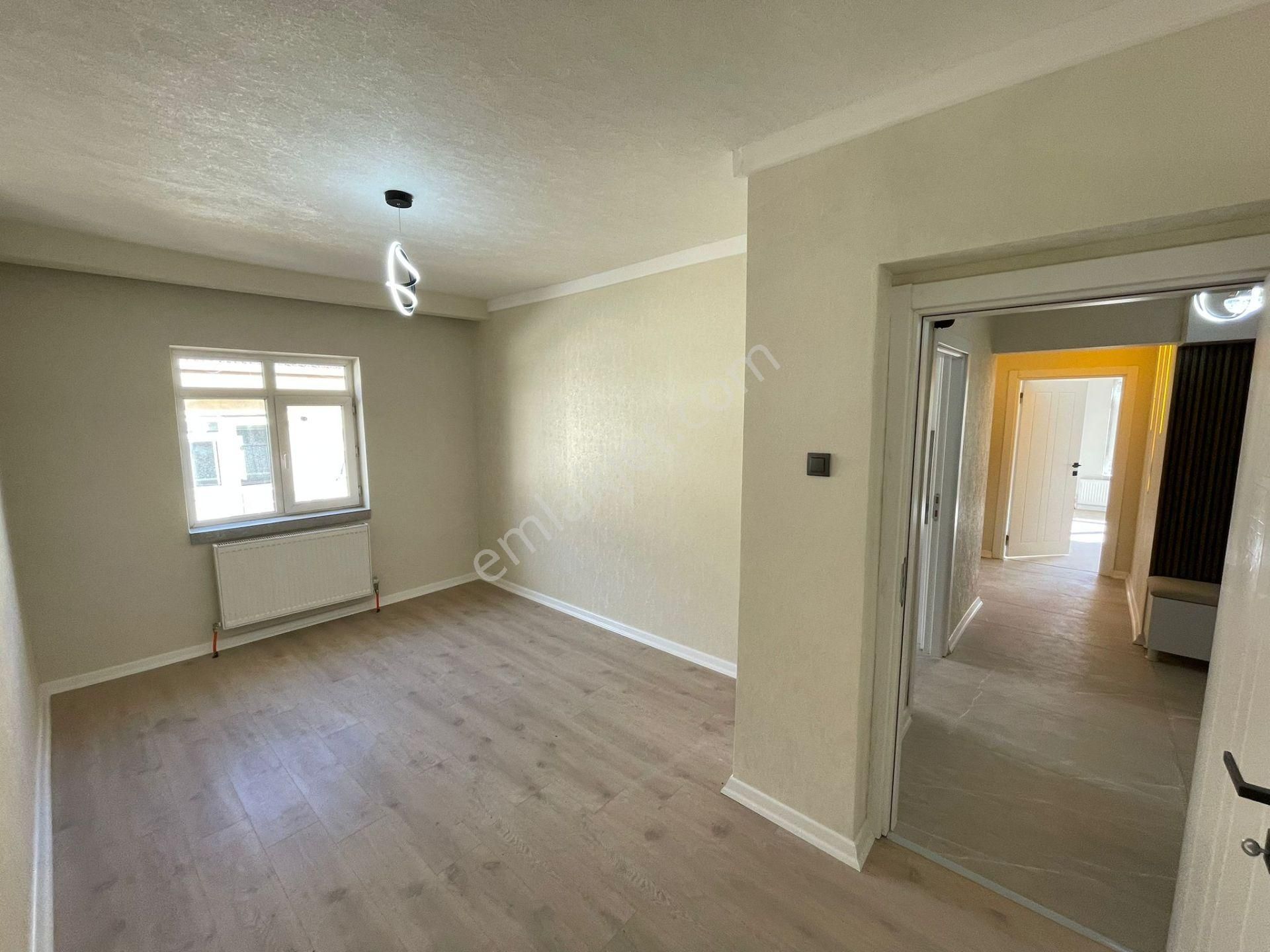 Esertepe Mahallesi'nde Full Yapılı Ön Cephe 3+1 Daire! - Görsel 17