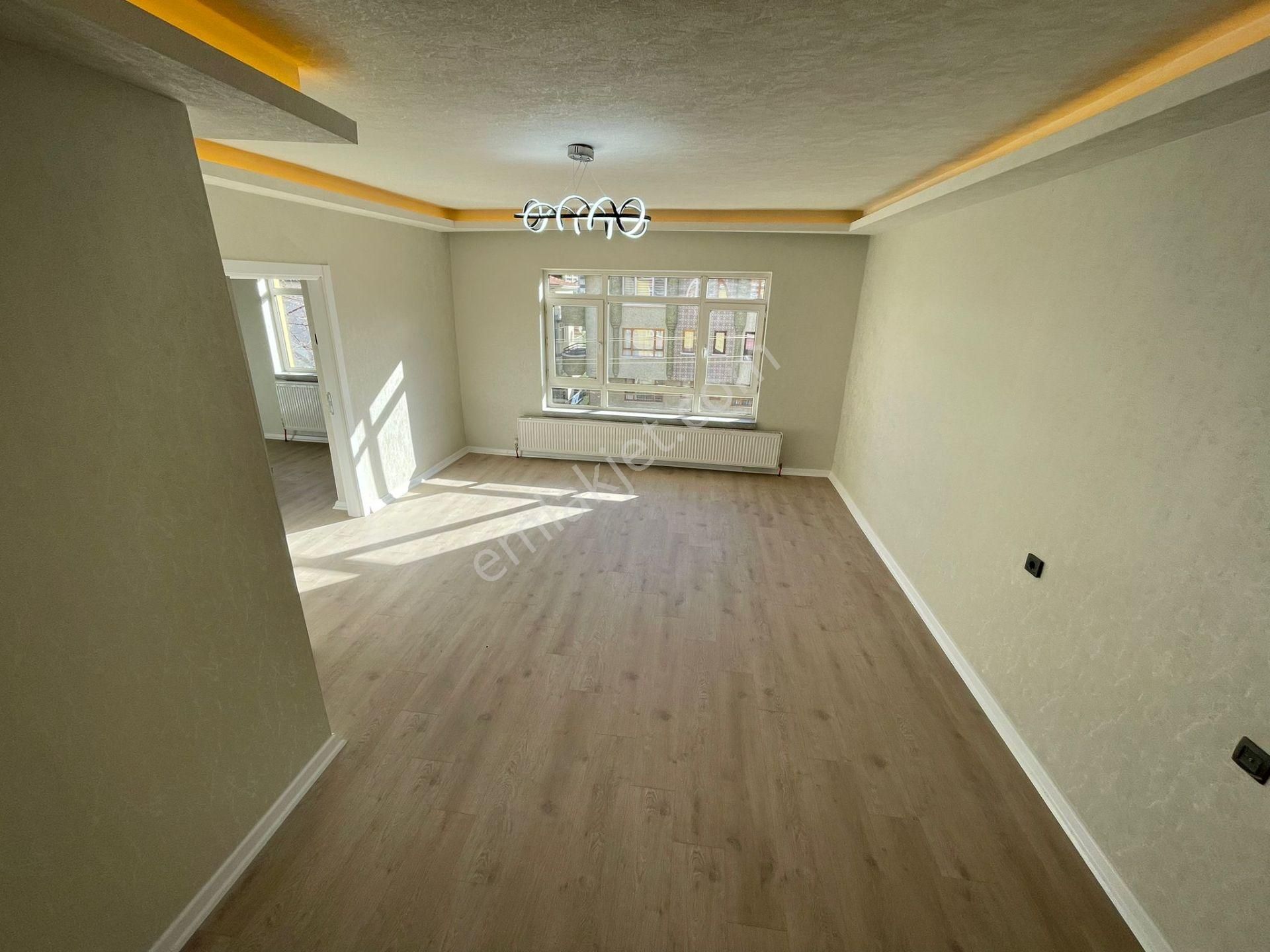 Esertepe Mahallesi'nde Full Yapılı Ön Cephe 3+1 Daire! - Görsel 7