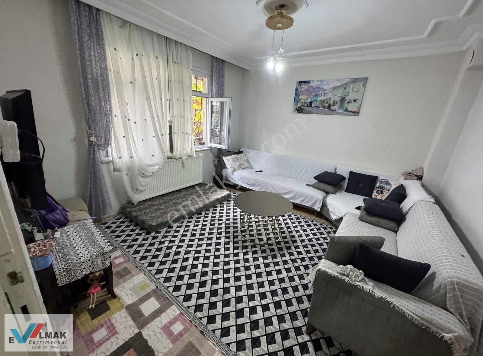 Evalmak'ta Söğütlüçeşme Mah.de Satılık 2+1 Yükksek Hisseli Daire