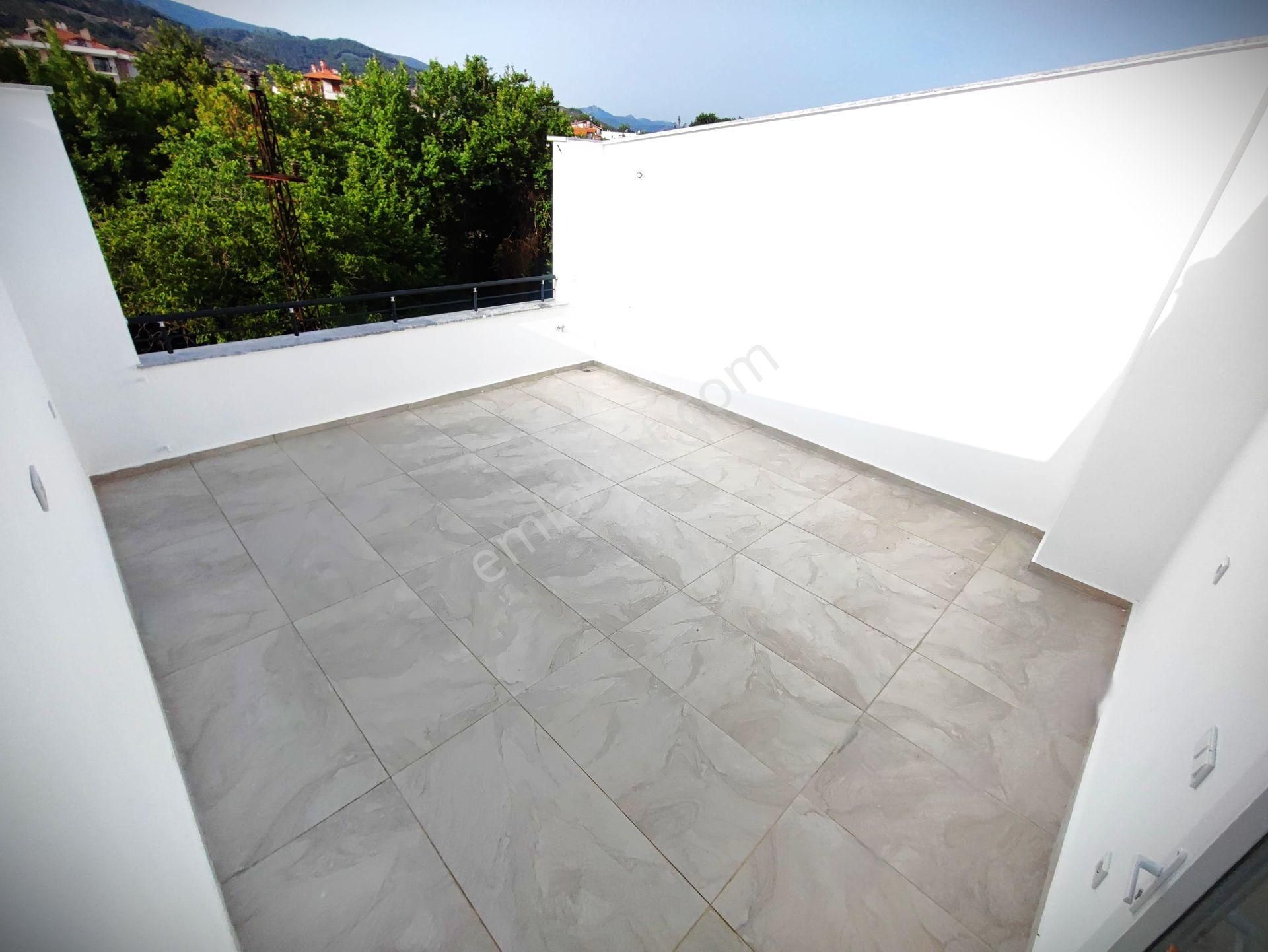 💥güre'de💥aygül Farkı İle Önü Kapanmaz Doğa Manzaralı Geniş Bahçeli Teraslı Sıfır 3+1 Satılık Villa - Görsel 29