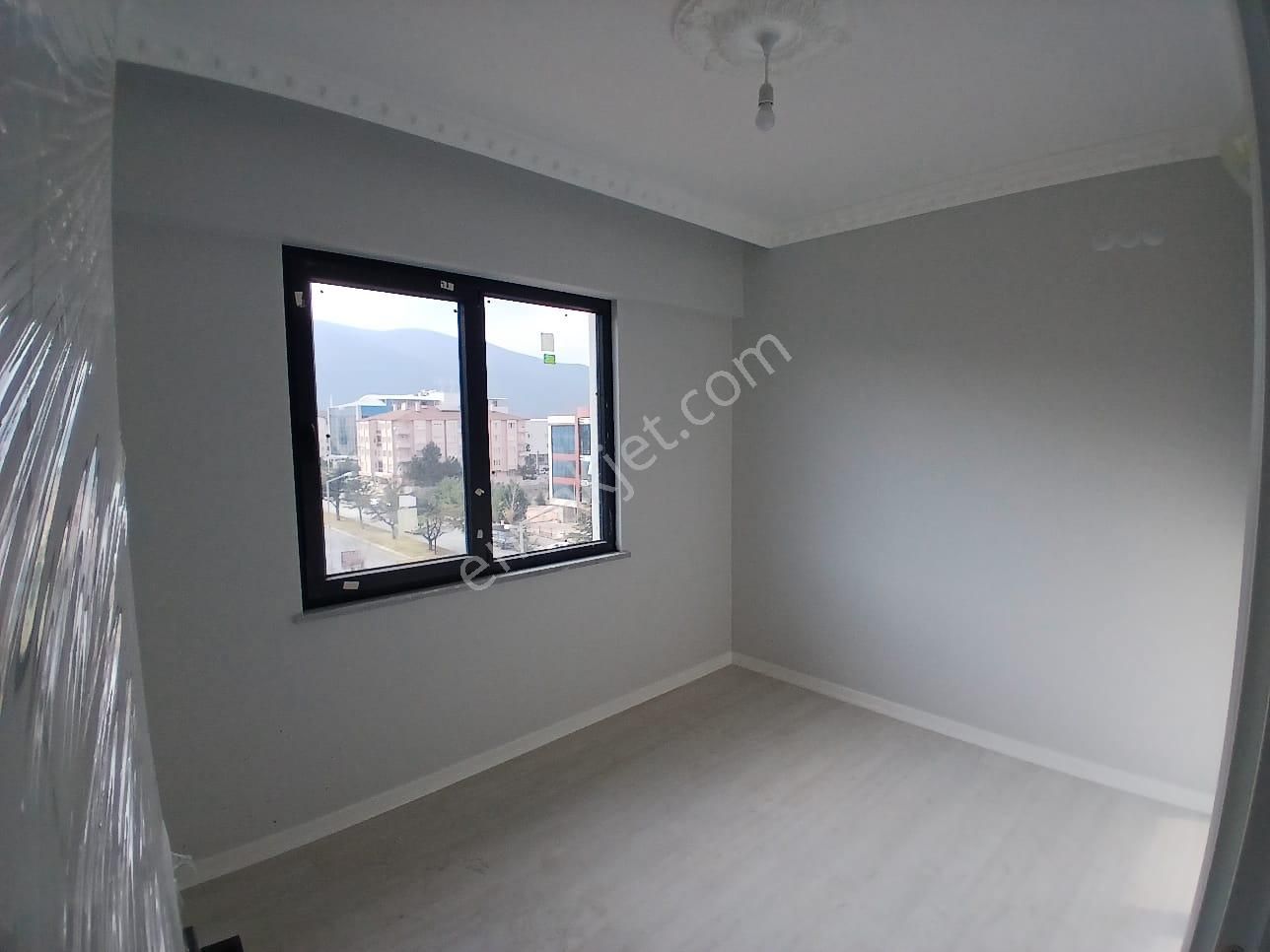 Akçay Emlak'tan Akşehir Park Hayat Hastahanesi Civarı Satılık Sıfır 3+1 Daire - Görsel 21