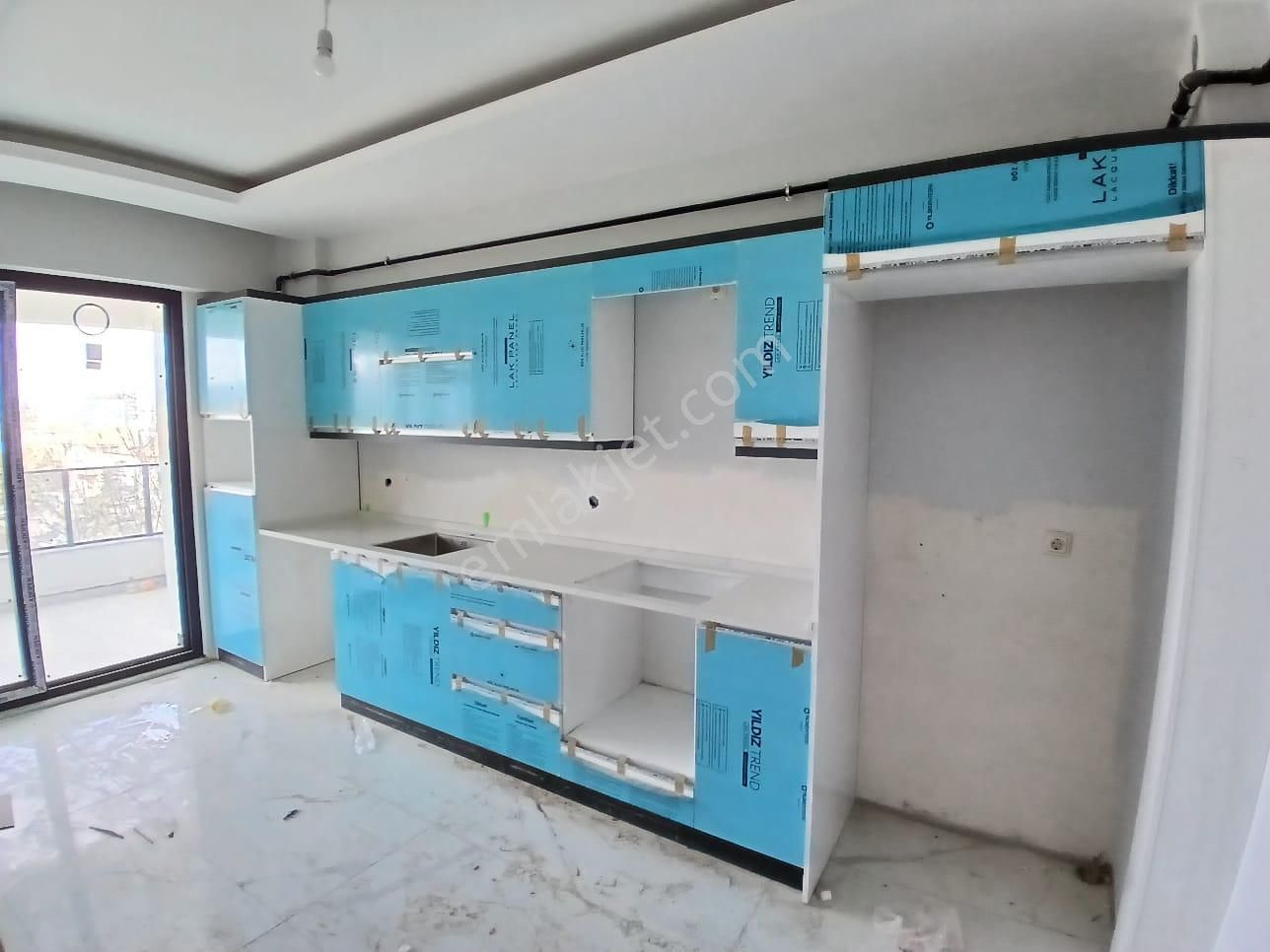 Akçay Emlak'tan Akşehir Park Hayat Hastahanesi Civarı Satılık Sıfır 3+1 Daire - Görsel 5