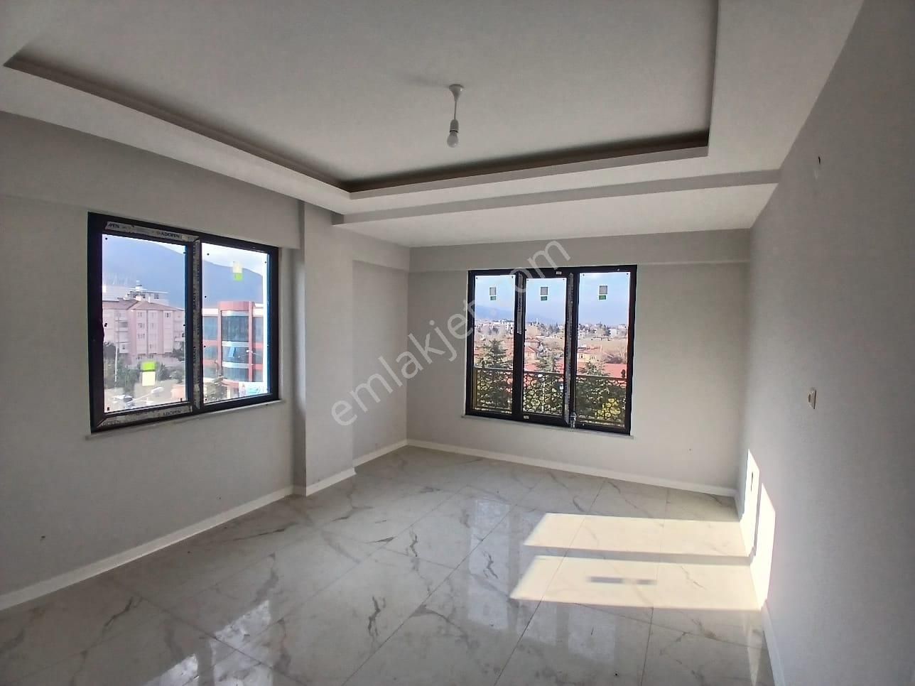 Akçay Emlak'tan Akşehir Park Hayat Hastahanesi Civarı Satılık Sıfır 3+1 Daire - Görsel 6