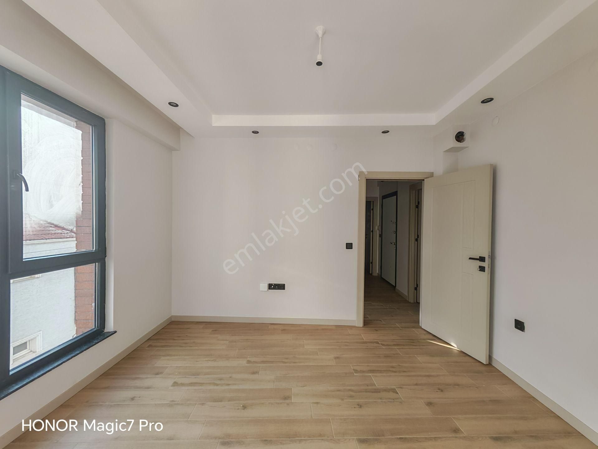 Bakırcı İnş. & Gym.'den Çamlıca Mah. Gündüz Ökçüm Yakını 2+0 Satılık Daire - Görsel 9