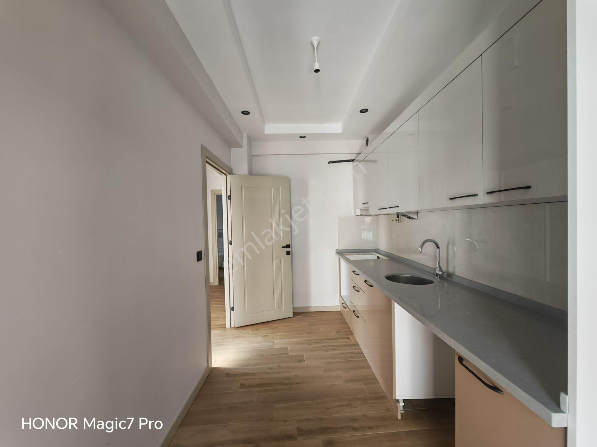 Bakırcı İnş. & Gym.'den Çamlıca Mah. Gündüz Ökçüm Yakını 2+0 Satılık Daire - Görsel 16