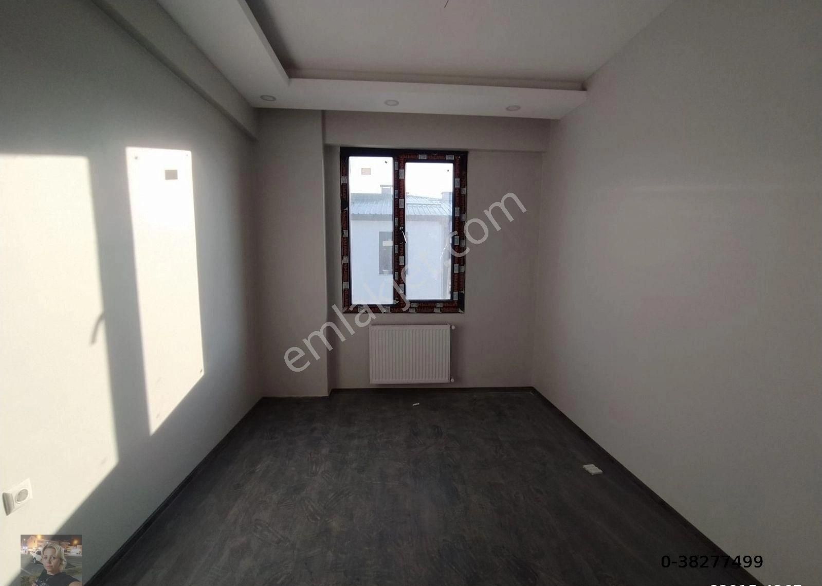 Büşra Gayrimenkulden Site İçinde Satılık Sıfır Daire 2+1 Kat 4 Balkonlu 87m2 Açık Kapılı Otoparklı - Görsel 9