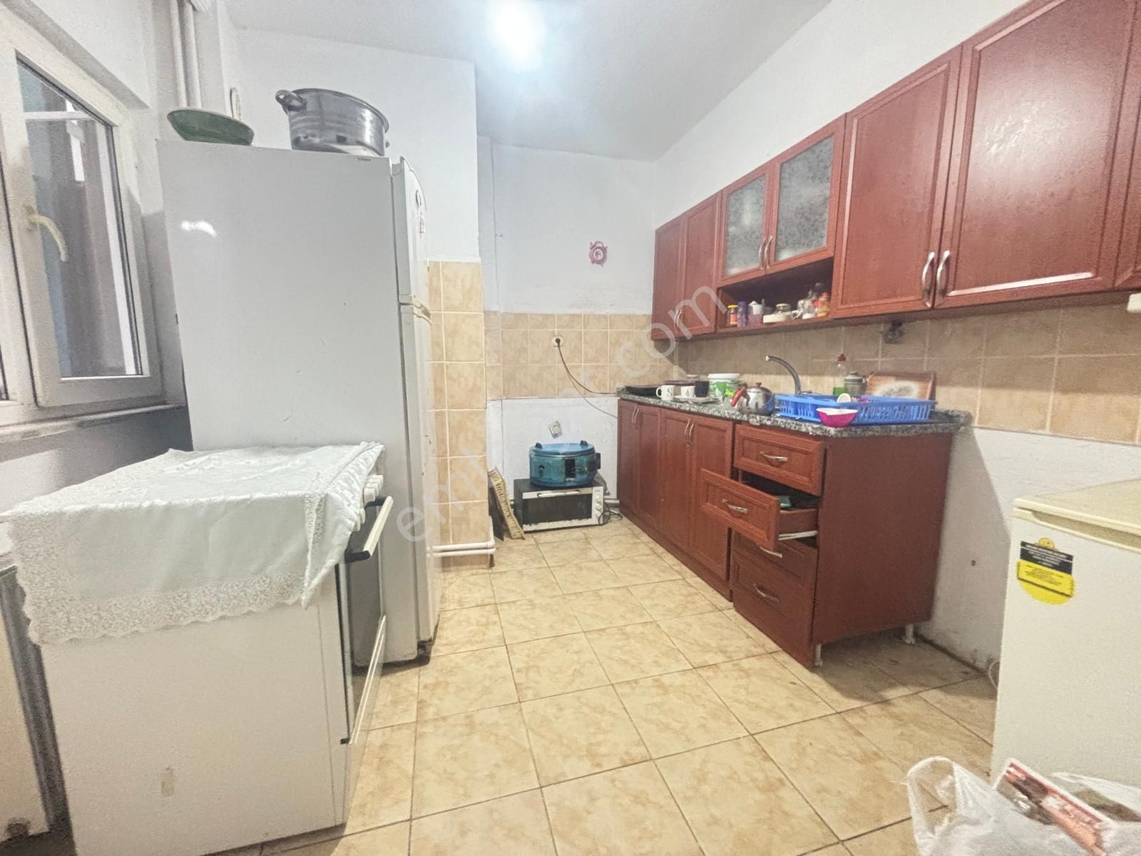 Kemalettin Mahallesinde 4+1 Ara Katta Satılık Daire Fırsatı ‼ - Görsel 2