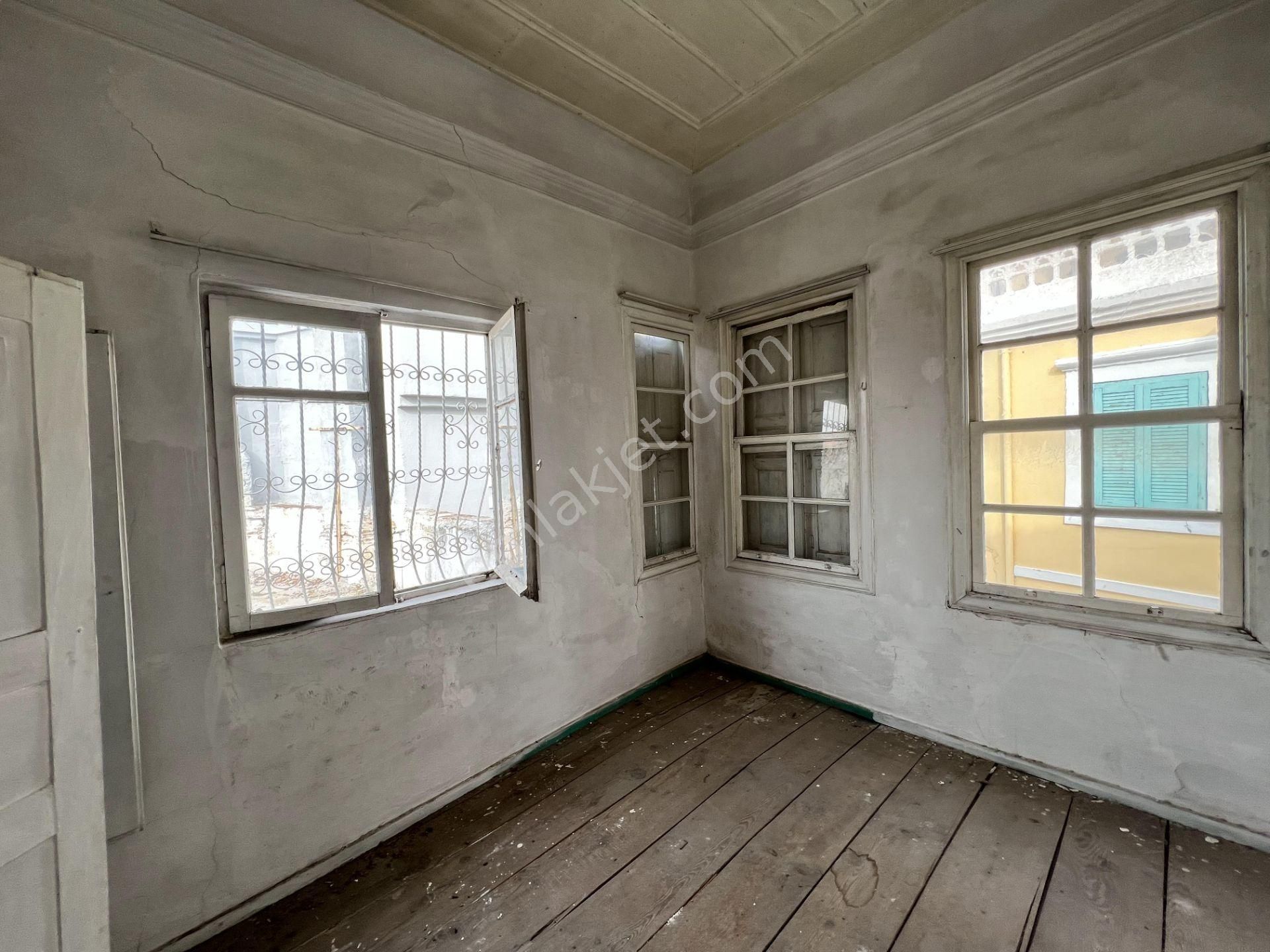 Balıkesir Ayvalık Ta Satılık Tarihi Mustakıl Ev Ve İş Yeri - Görsel 10