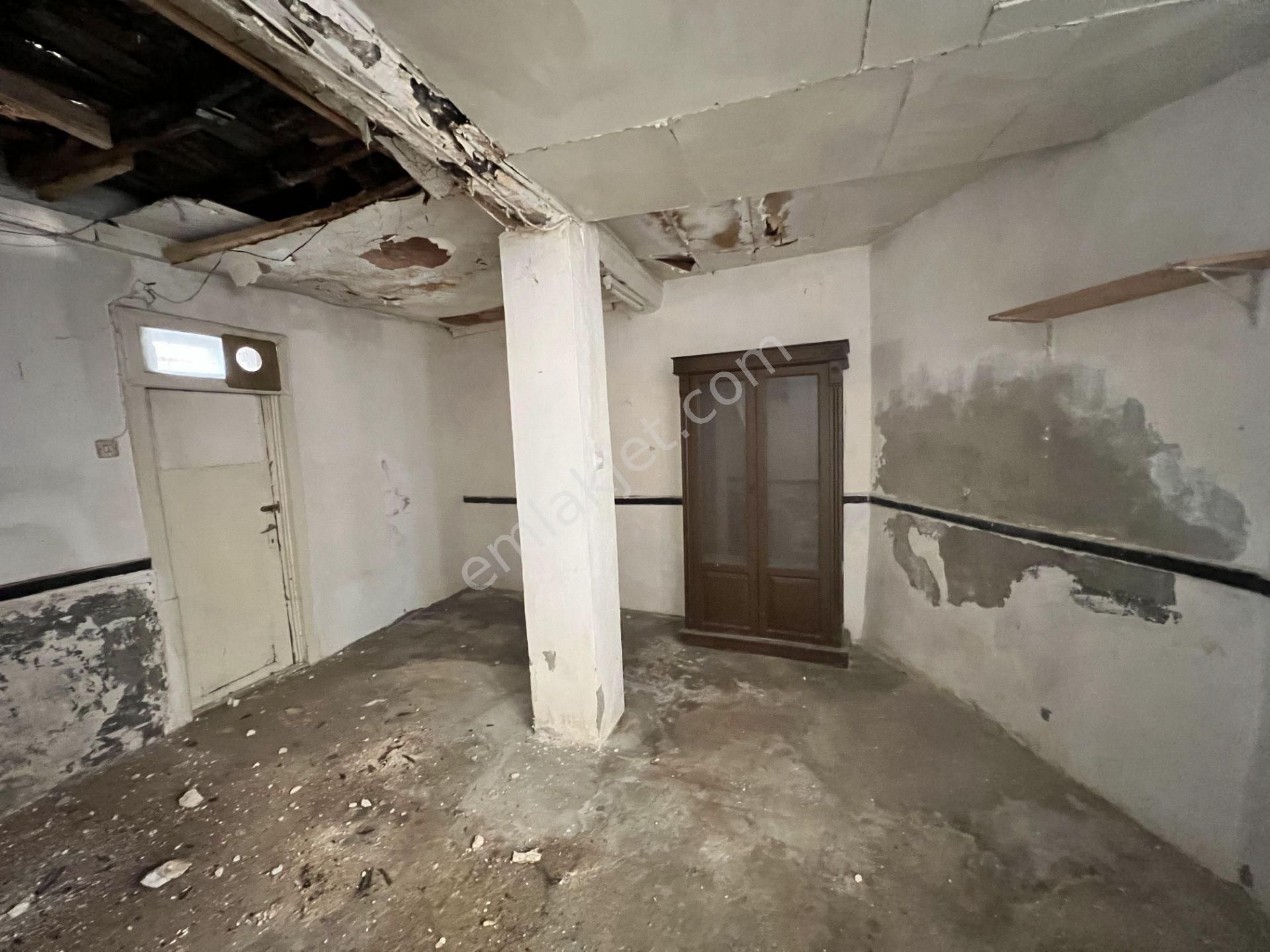 Balıkesir Ayvalık Ta Satılık Tarihi Mustakıl Ev Ve İş Yeri - Görsel 12