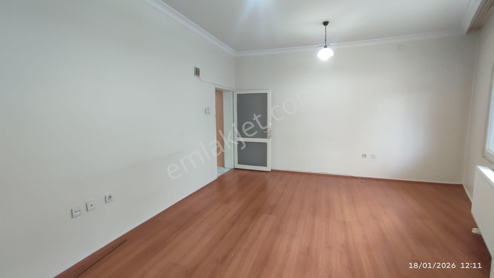 Çankaya Emek Mah. (metro Yakını) Kiralık 2+1 Daire - Görsel 9