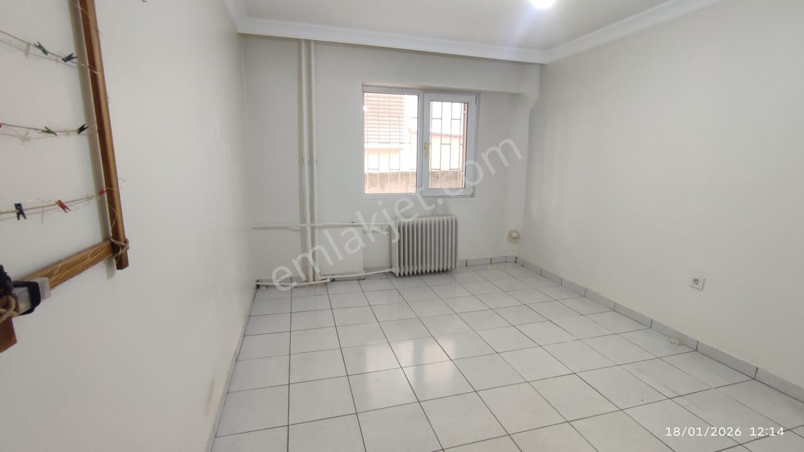 Çankaya Emek Mah. (metro Yakını) Kiralık 2+1 Daire - Görsel 13